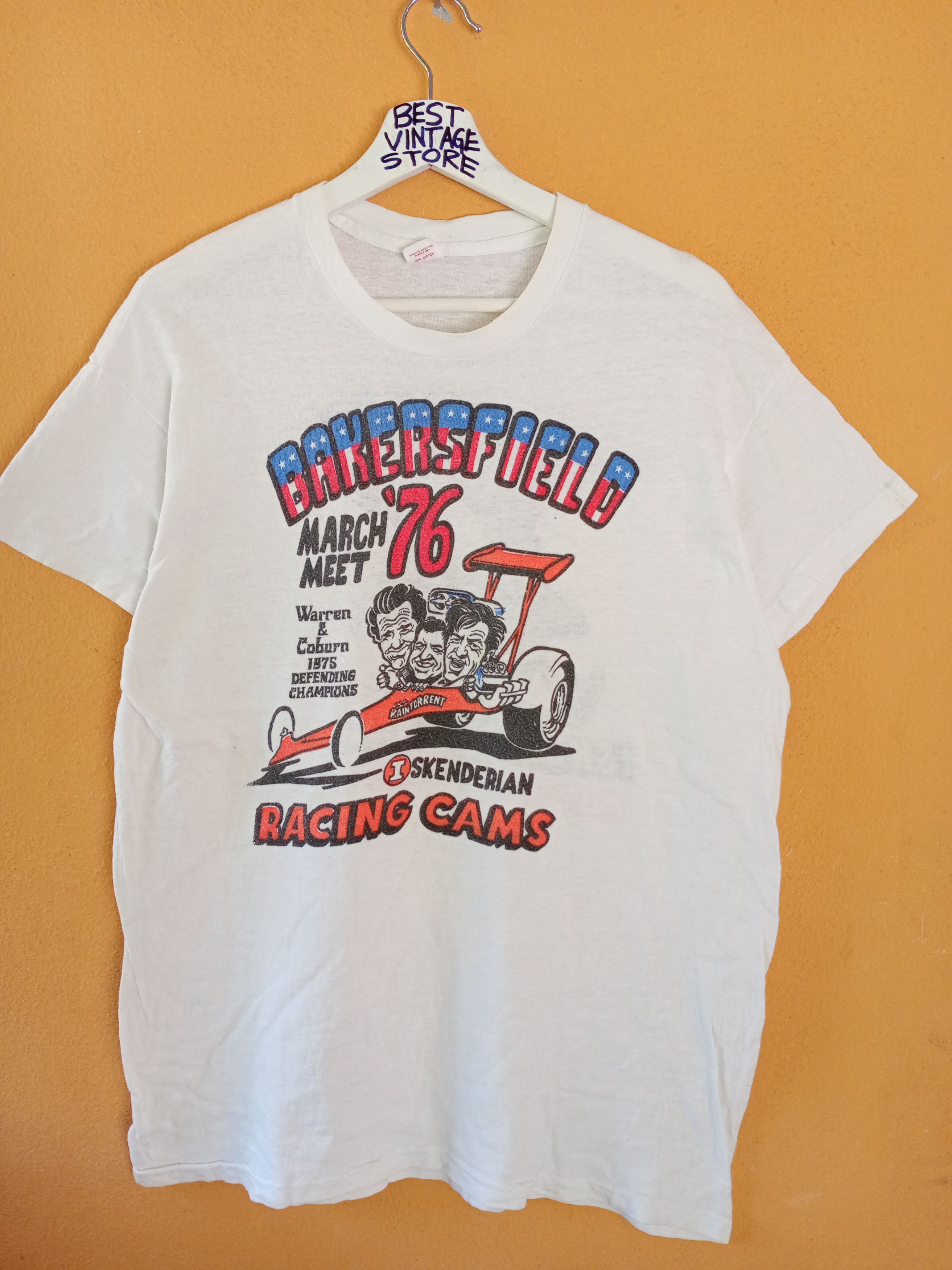 Formula 1 Rare Vintage 70s Bakerfield Iskendeman Racing Camp Tshirt Size US M / EU 48-50 / 2 - 1 Thumbnail
