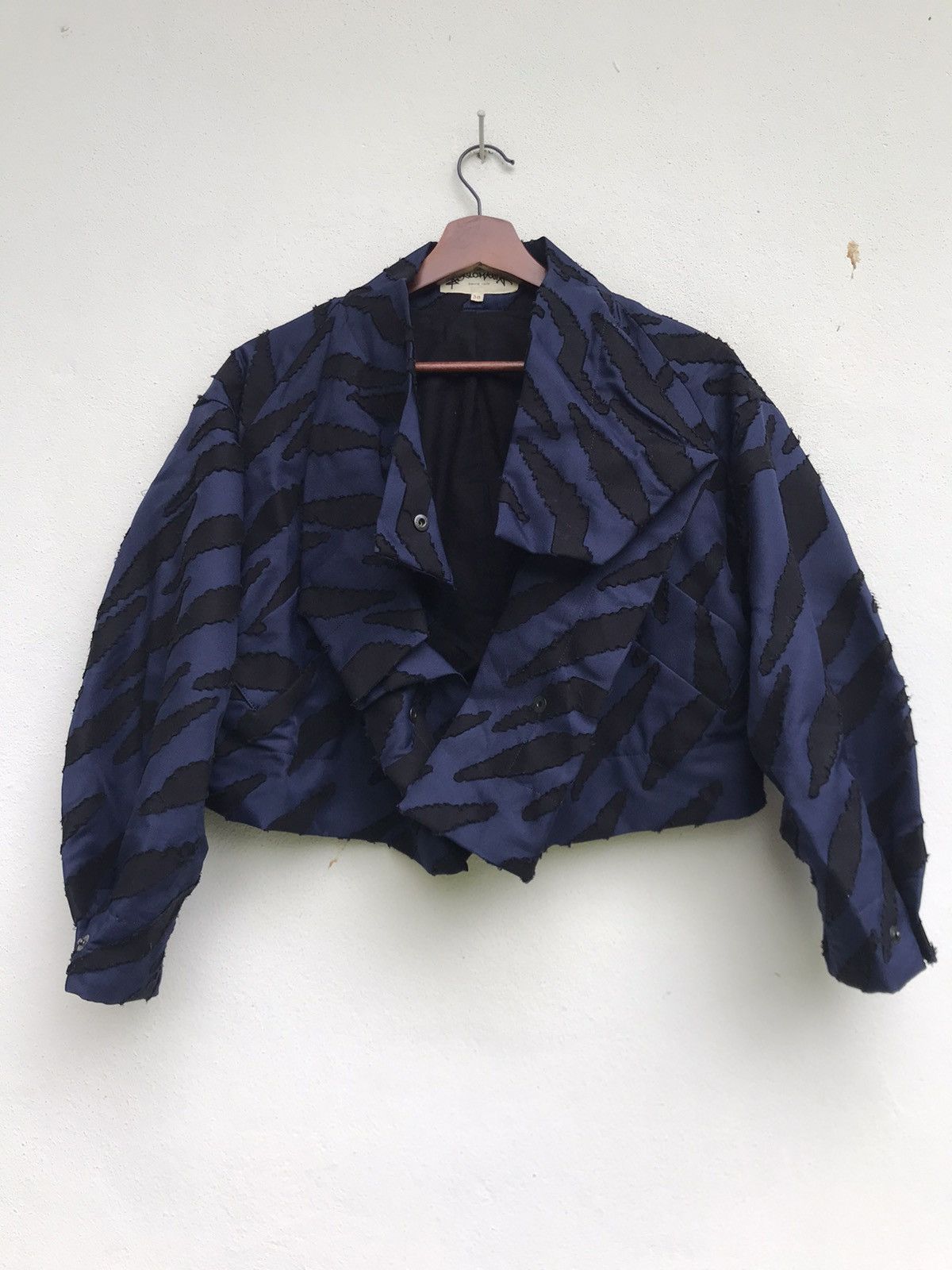 Designer × Vivienne Westwood Vivienne Westwood Anglomania Tiger Stripes Cropped Jacket Size XS / US 0-2 / IT 36-38 - 3 Thumbnail
