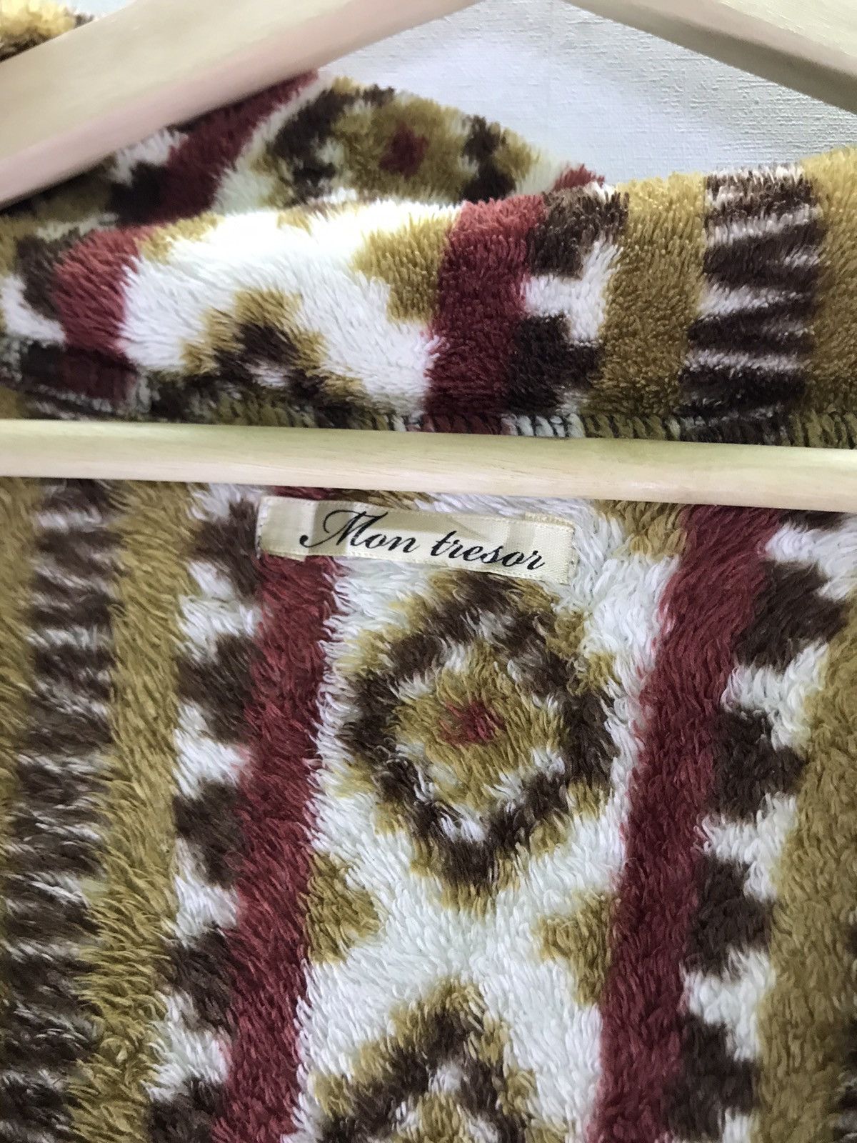Japanese Brand JapaneseBrand MonTresor Novajo Hairy Fleece Cardigan Size US S / EU 44-46 / 1 - 3 Thumbnail