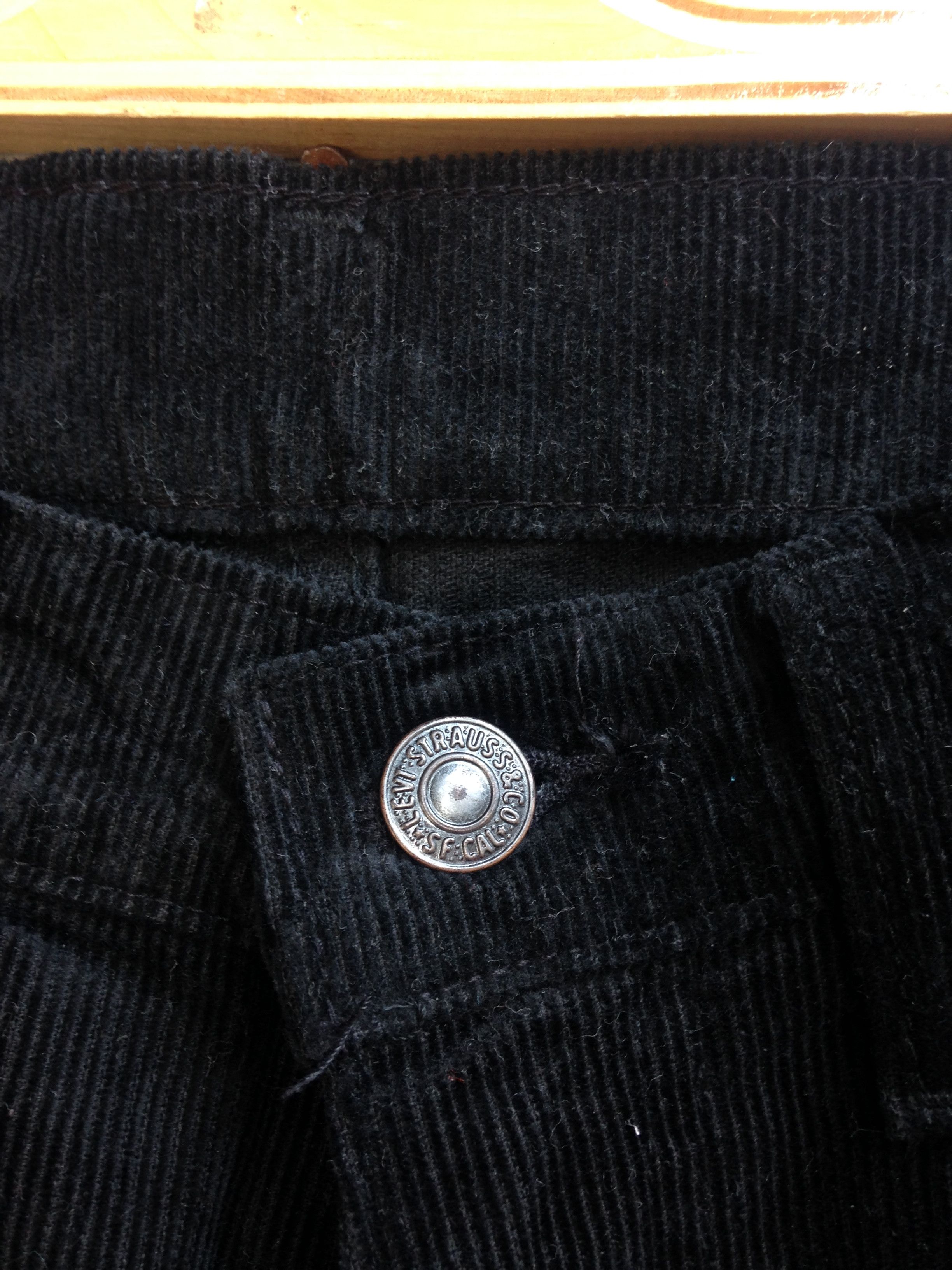 Levi's Levis 508 Corduroy Pants Black Size US 30 / EU 46 - 4 Thumbnail