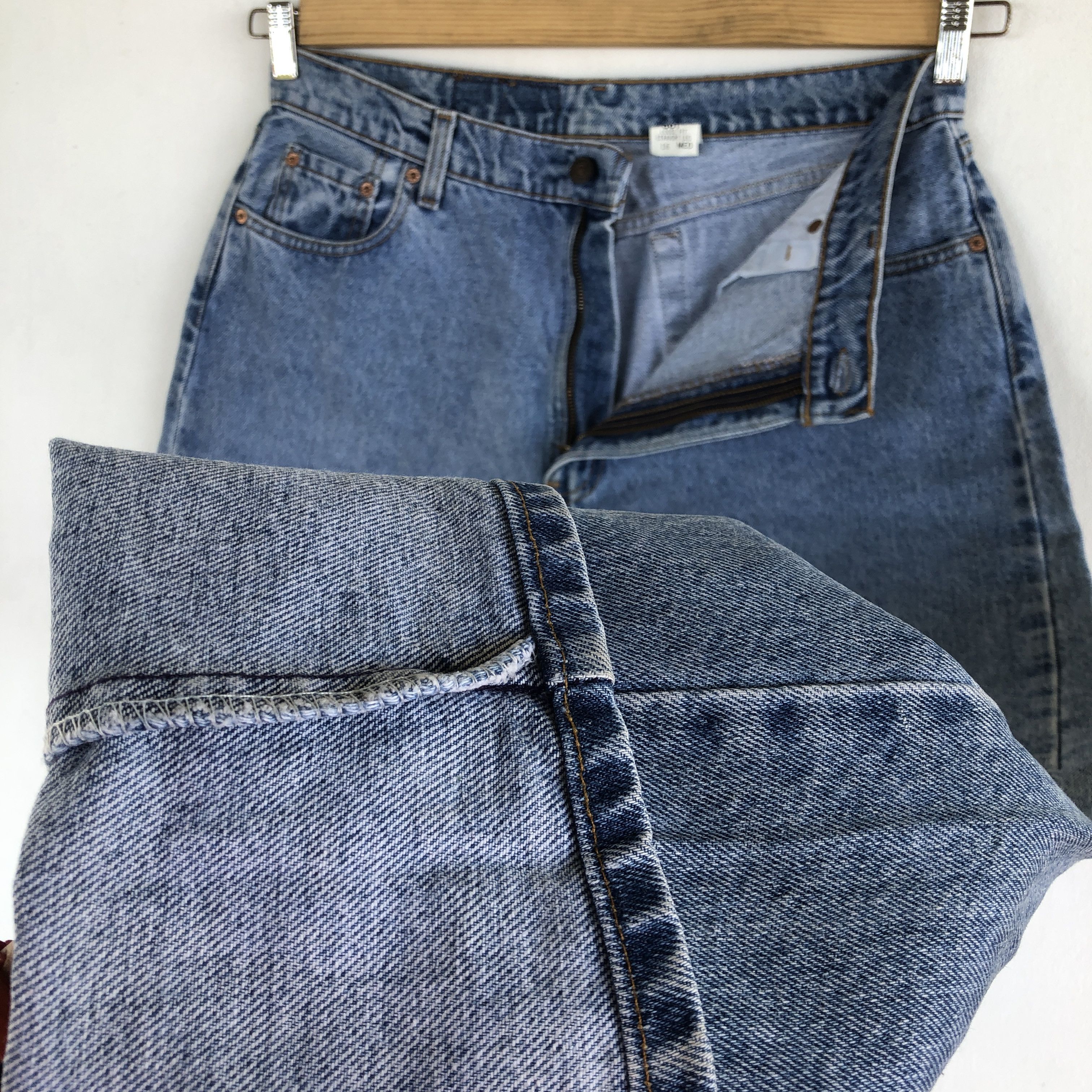 Levi's Vintage Levis Baggy Jeans Levi's 561 Denim Loose Fit Size US 32 / EU 48 - 10 Thumbnail