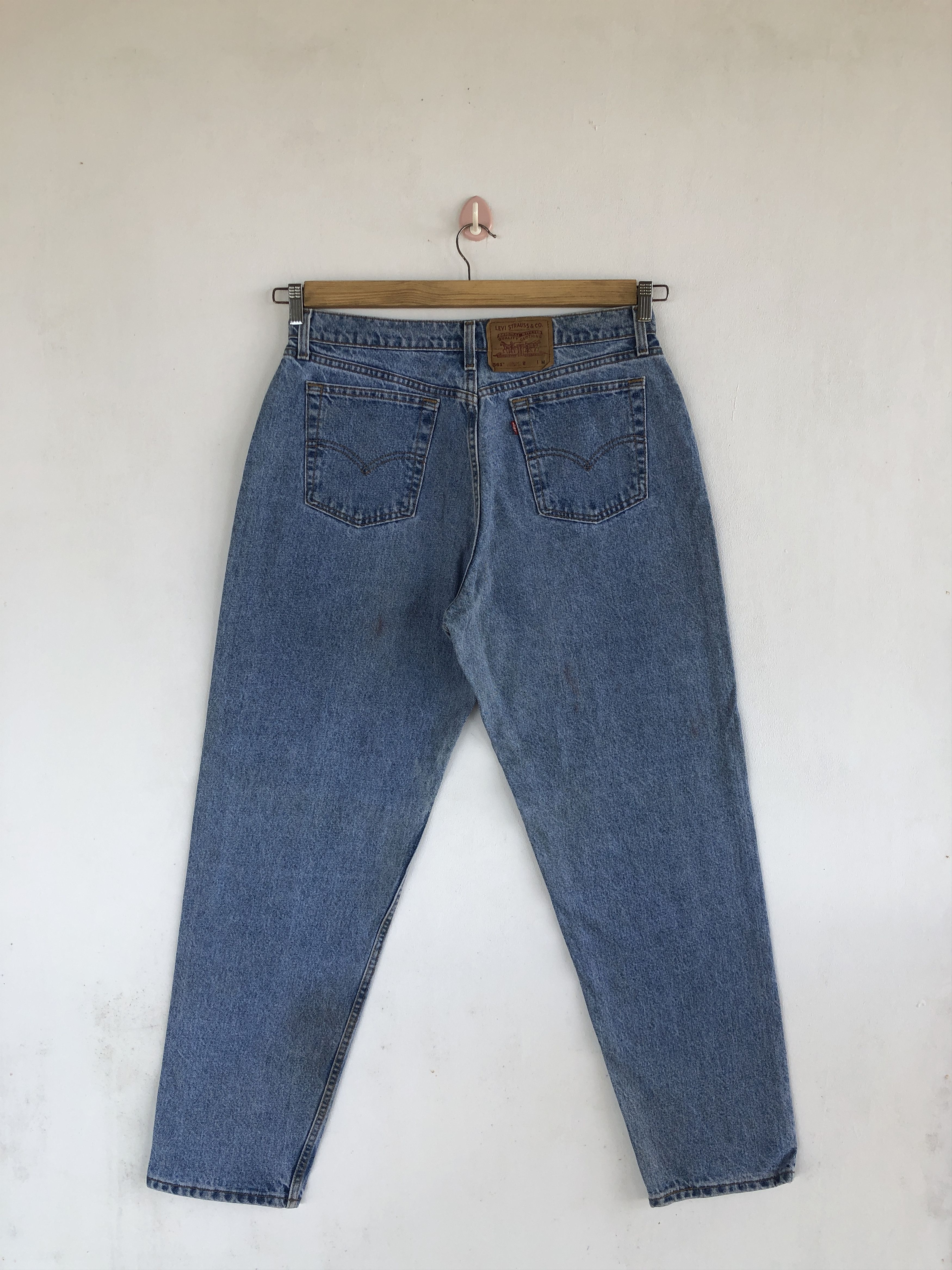 Levi's Vintage Levis Baggy Jeans Levi's 561 Denim Loose Fit Size US 32 / EU 48 - 2 Thumbnail