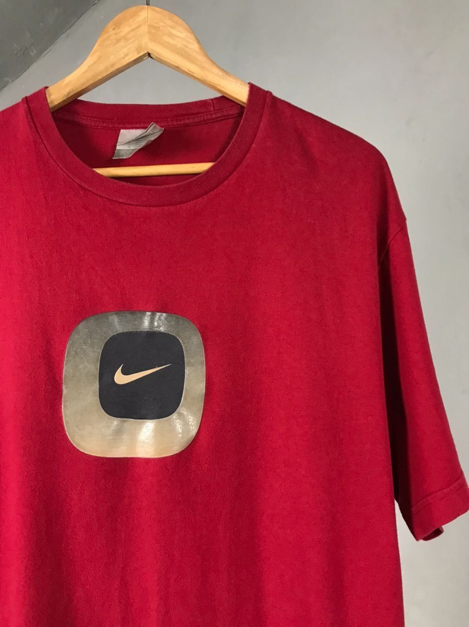 Vintage Nike vintage swoosh streetwear red tee Size US XL / EU 56 / 4 - 2 Thumbnail