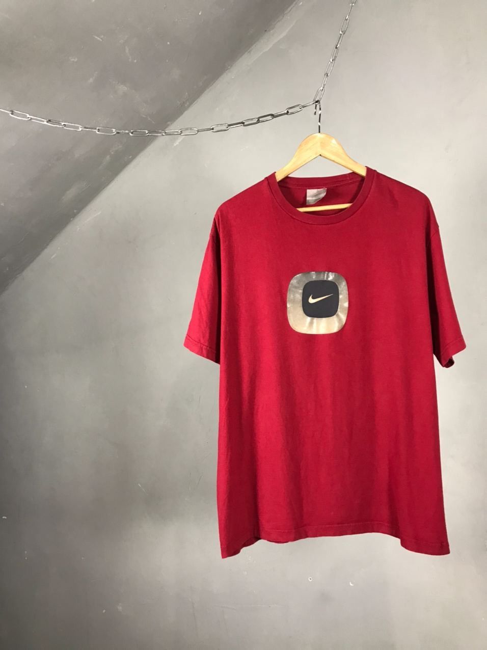 Vintage Nike vintage swoosh streetwear red tee Size US XL / EU 56 / 4 - 1 Thumbnail