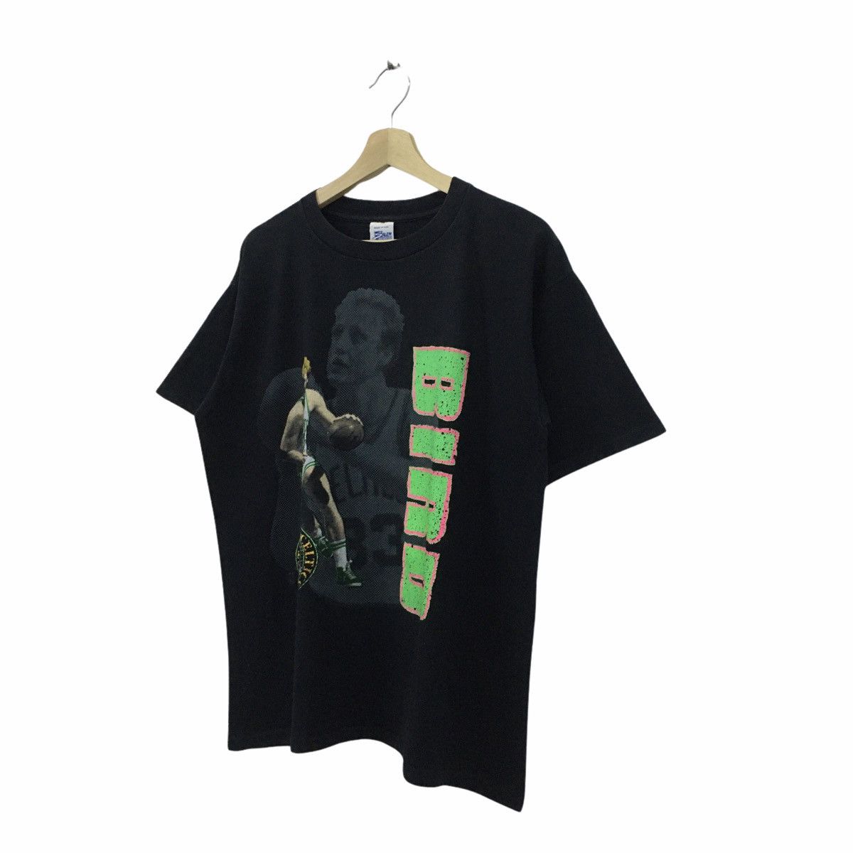 NBA × Salem Sportswear × Vintage Rare Vintage 90s Larry Bird Salem Sportswear NBA Tee Size US L / EU 52-54 / 3 - 13 Thumbnail