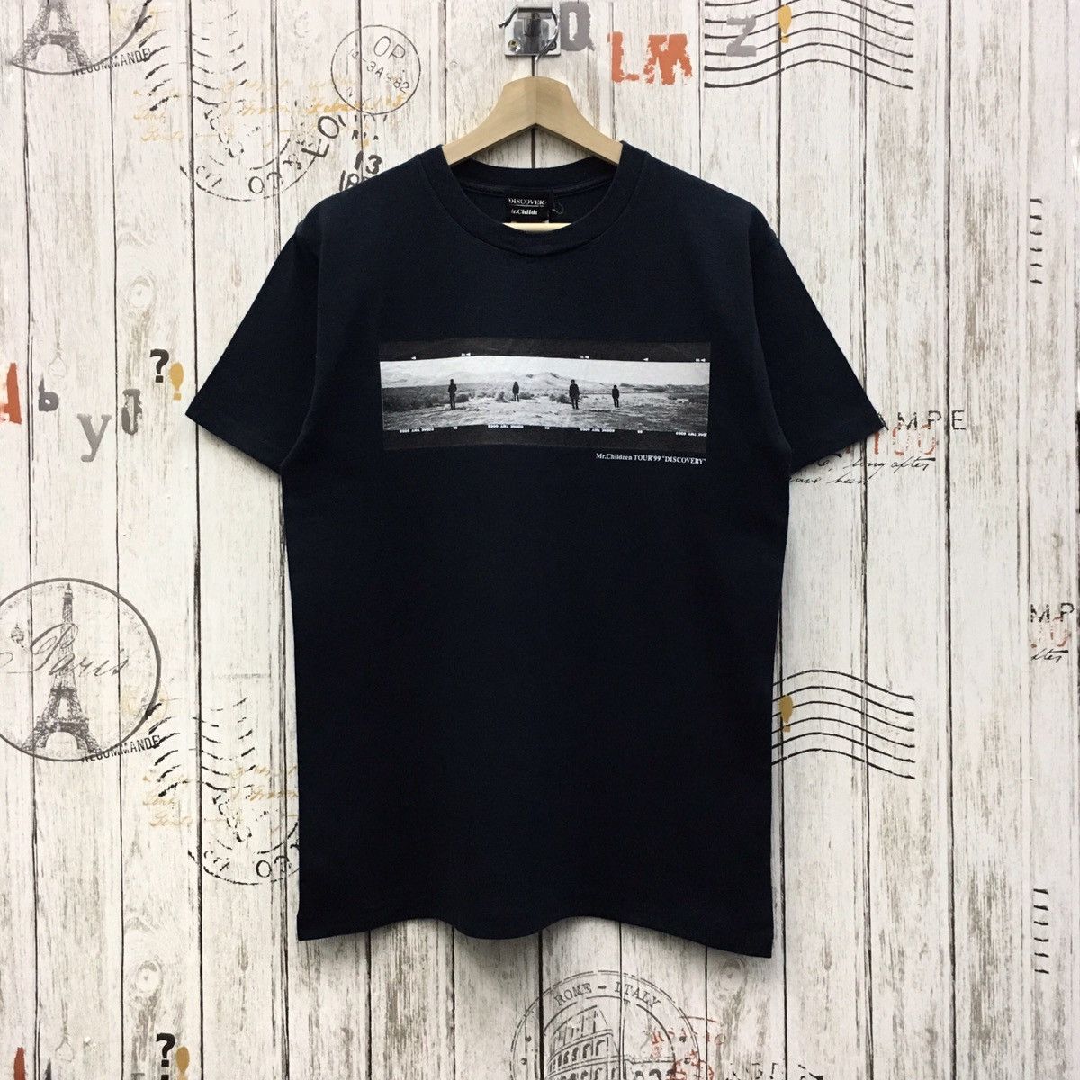 image of Band Tees x Vintage 90’S Mr. Children Discovery Pop Rock Band in Black, Men's (Size Medium)