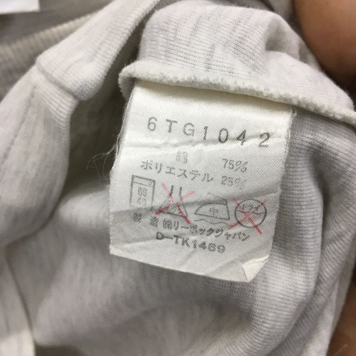 Reebok × Vintage Vintage Reebok Logo Embroidery Tshirt Size US L / EU 52-54 / 3 - 3 Thumbnail