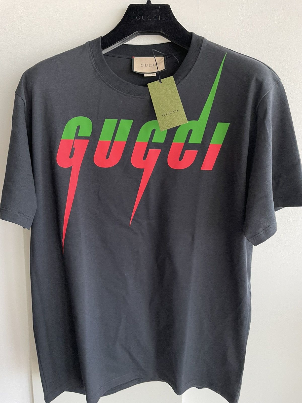 Gucci LimitedEdition Super Runway Brand New Gucci Logo Tee T-shirt Size US XL / EU 56 / 4 - 2 Thumbnail