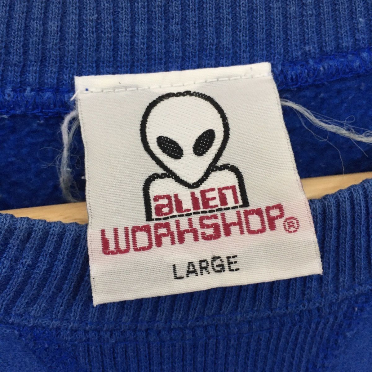 Alien Workshop × Vintage Rare Vintage 90s Alien Workshop Embroidery Logo On Sleeve Size US M / EU 48-50 / 2 - 3 Thumbnail