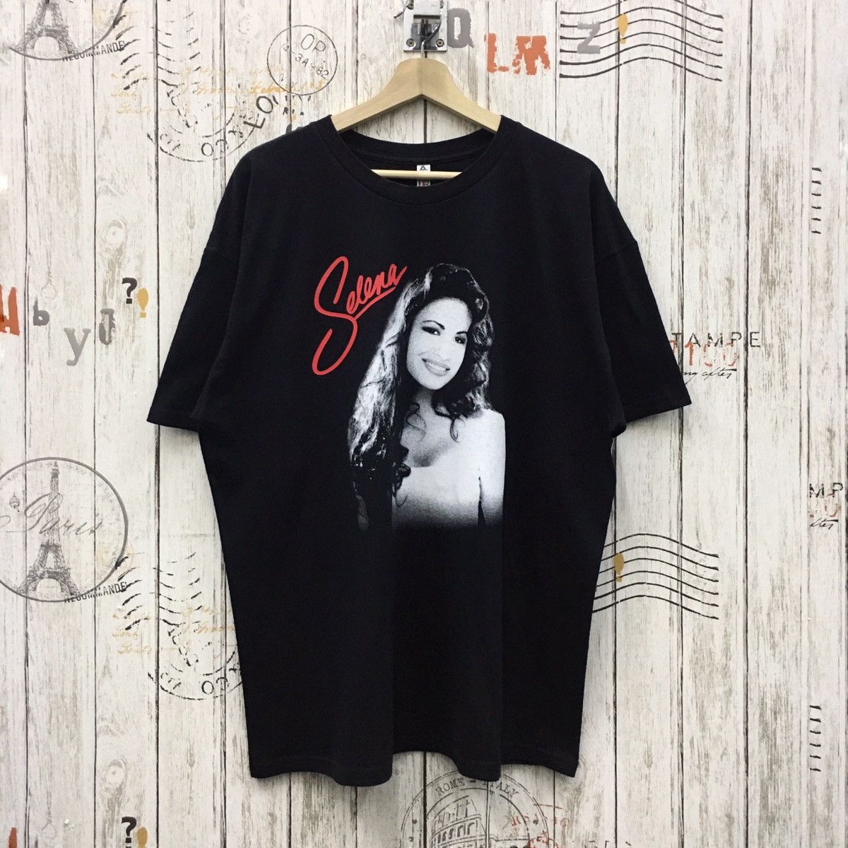 Band Tees Selena Quintanilla Biographical Musical Drama Film Tee Size US XL / EU 56 / 4 - 1 Thumbnail