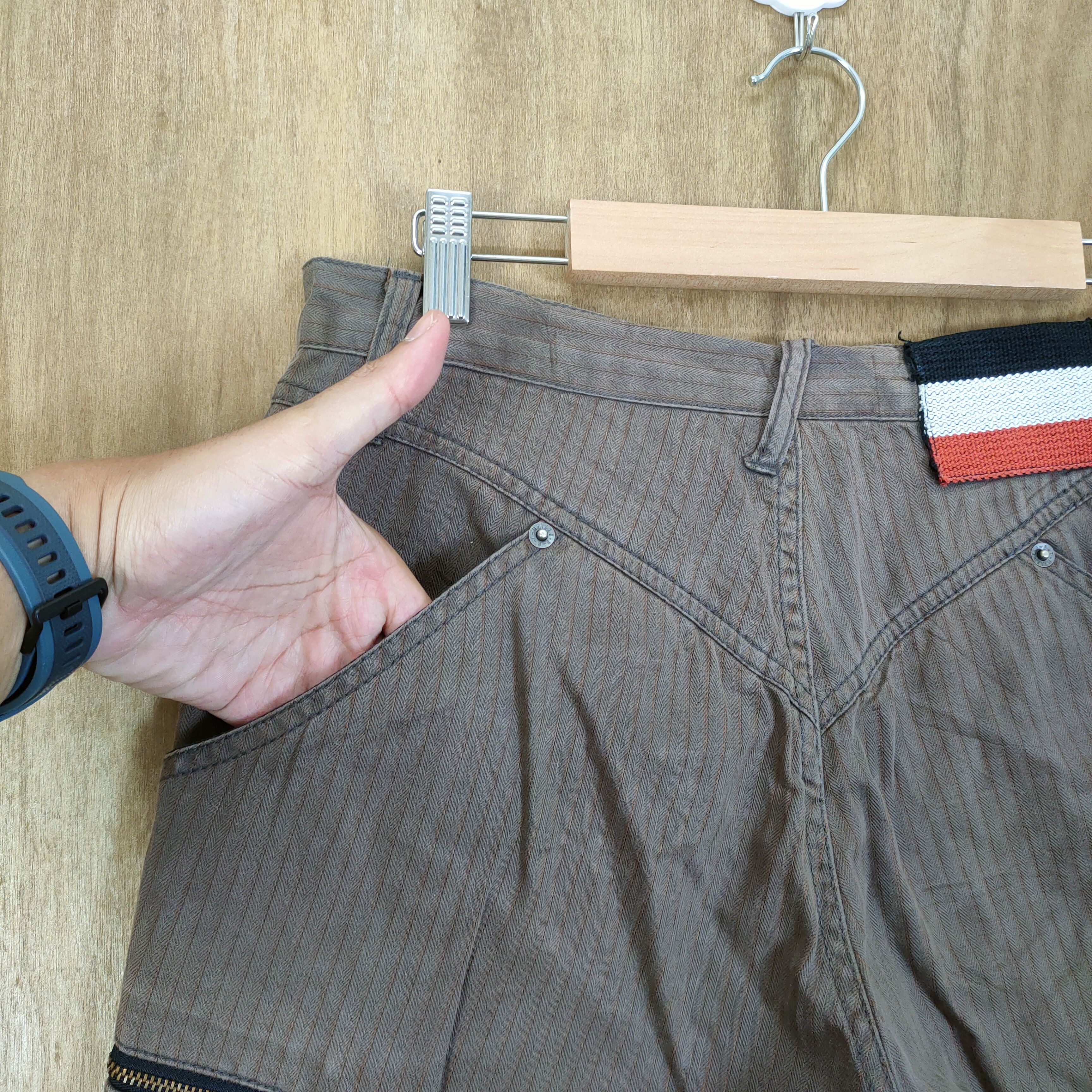 PPFM VINTAGE PPFM FADED FLARE DISTRESSED CARGO PANTS Size US 30 / EU 46 - 10 Thumbnail