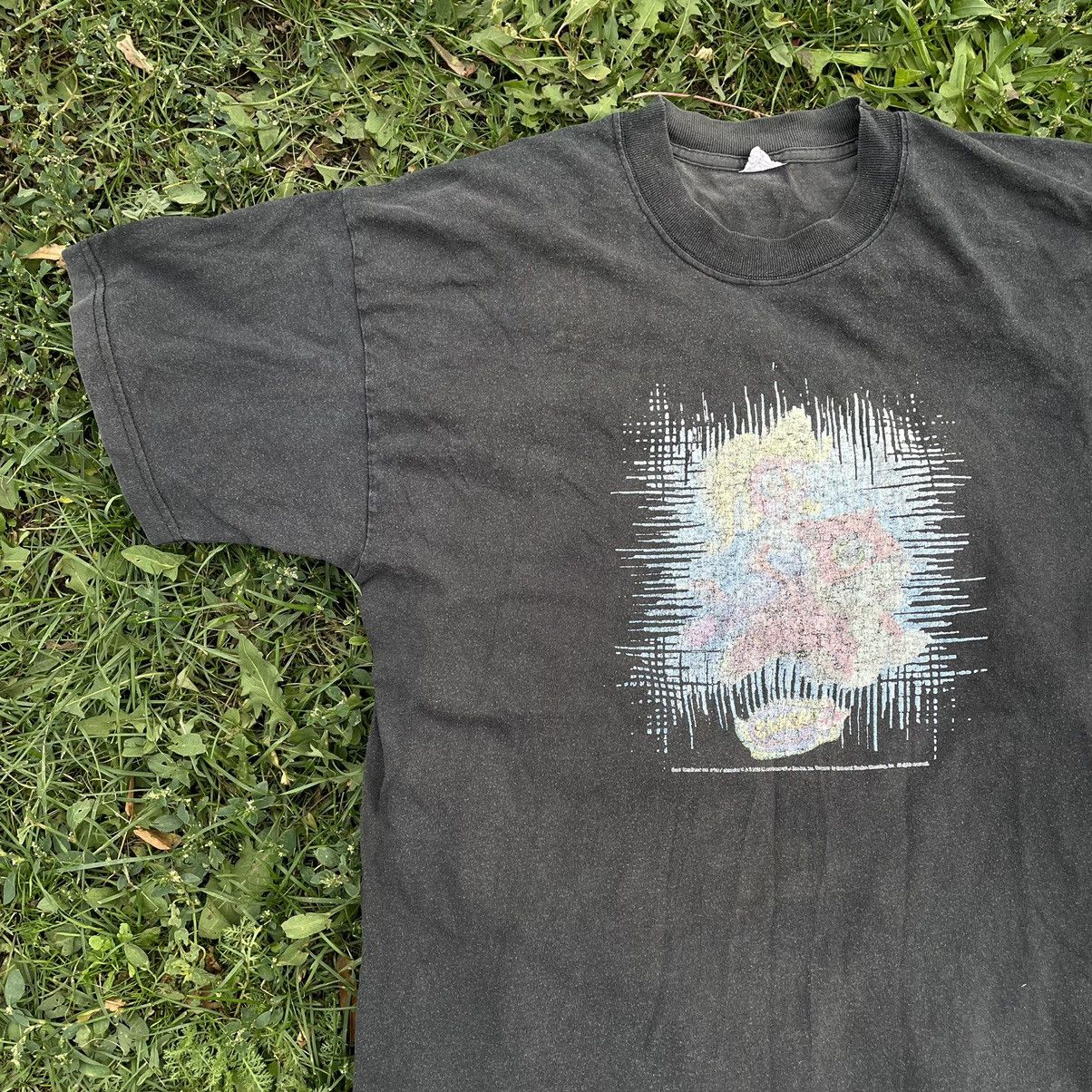 Vintage Vintage 90s Sun Faded Graphic Tee Grunge Streetwear Boxy L Size US L / EU 52-54 / 3 - 2 Thumbnail