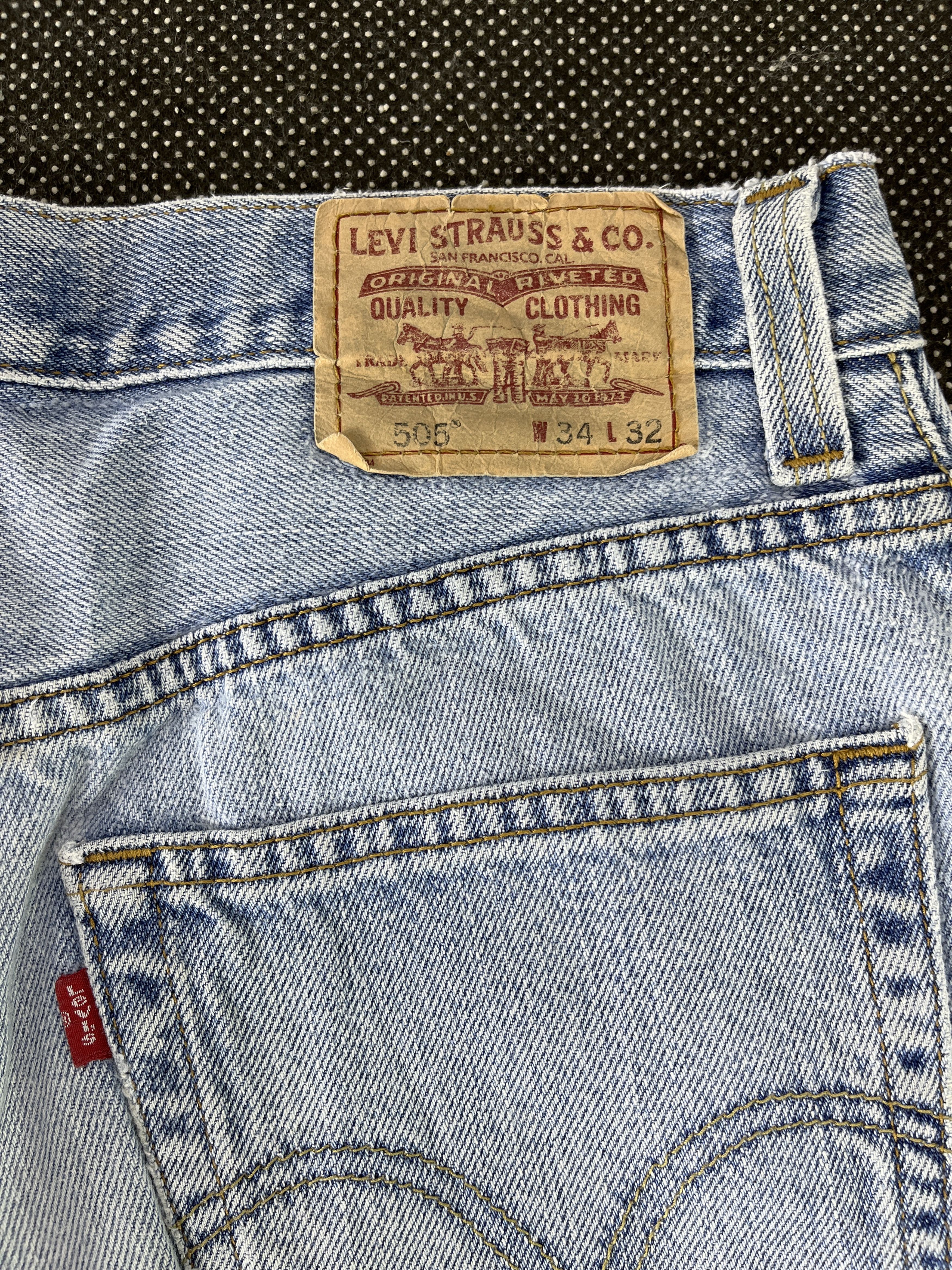 Levi's Vintage Levis 505 Light Wash Jeans - J368 Size US 34 / EU 50 - 12 Thumbnail