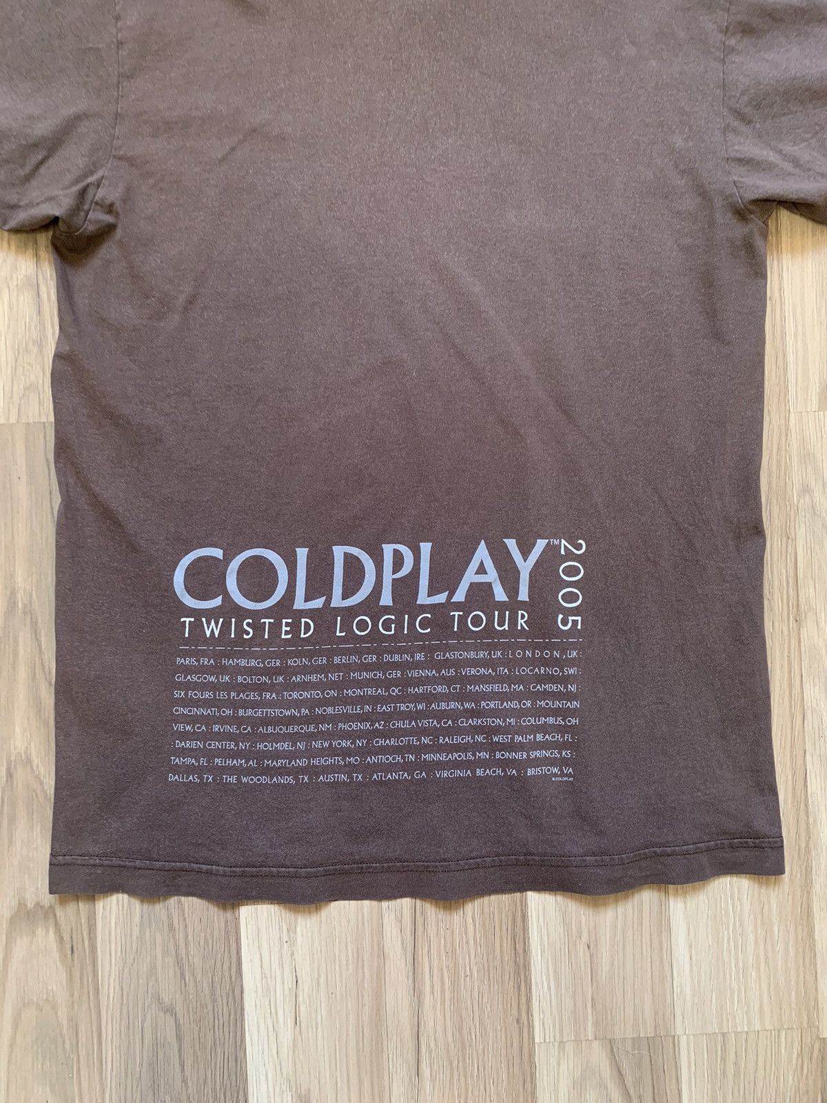 Band Tees 2005 Coldplay Twisted Logic Tour T-shirt Size US M / EU 48-50 / 2 - 22 Thumbnail