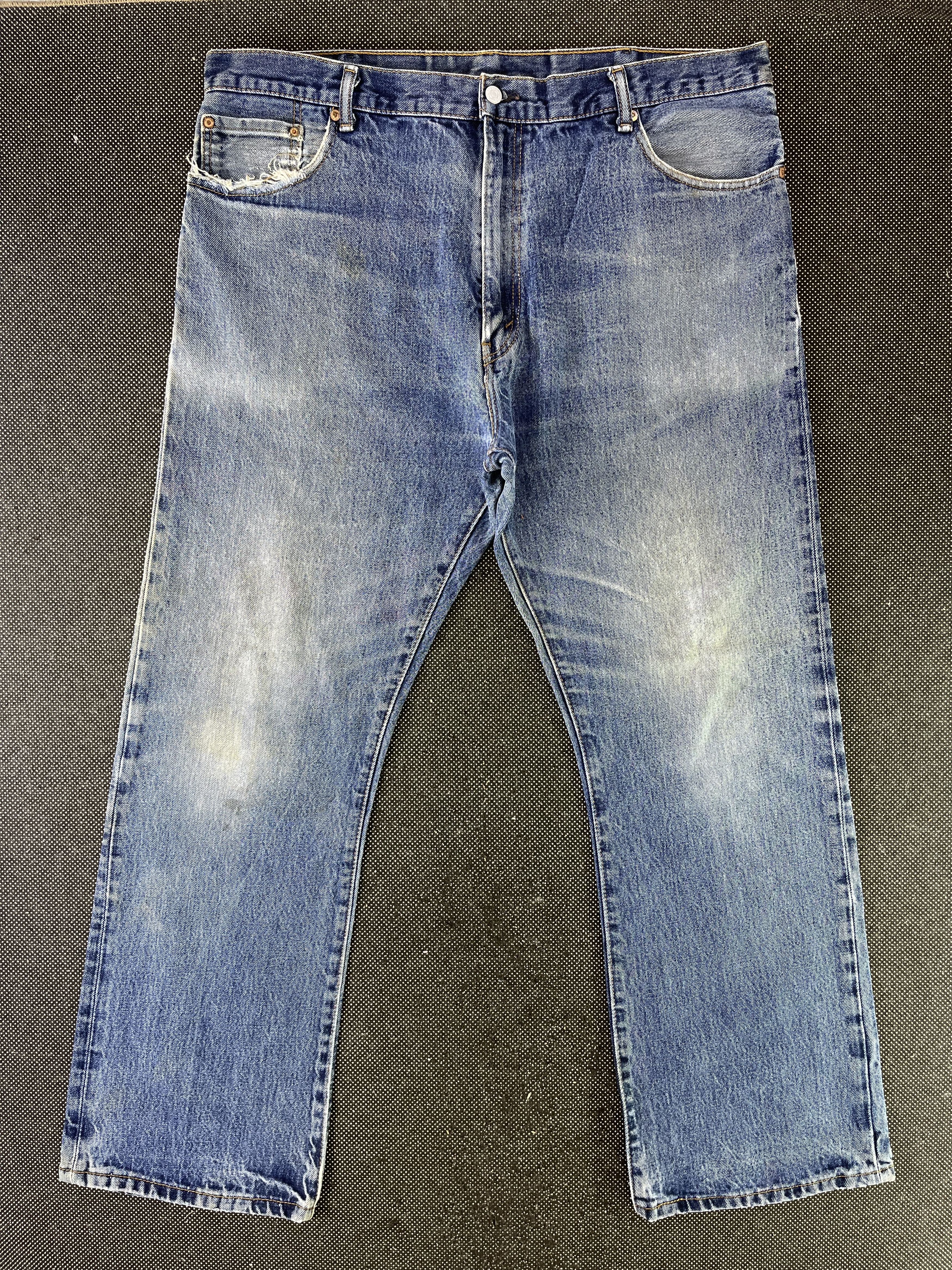 image of Levis 517 Bootcut Jeans - J292 in Blue, Men's (Size 42)
