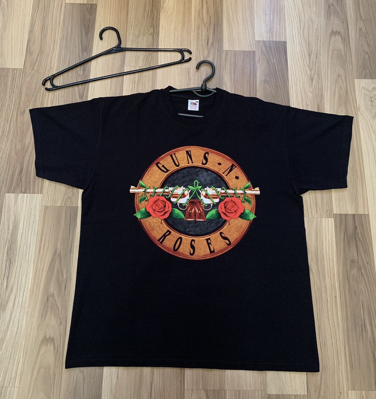 Band Tees Guns N Roses T-shirt Size US XL / EU 56 / 4 - 1 Thumbnail