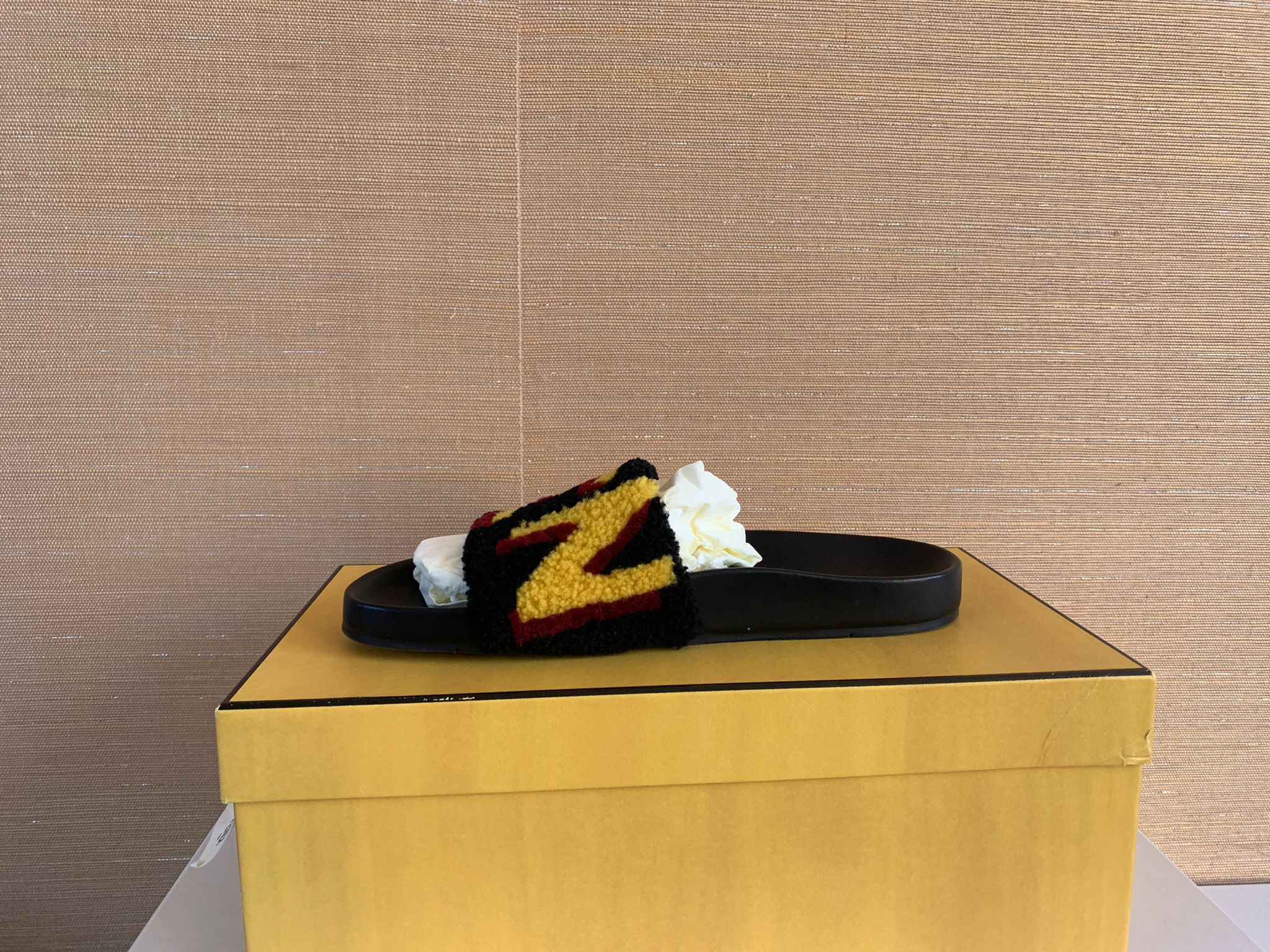 Fendi Logo Sandals in Multicolor Size US 6.5 / EU 39-40 - 7 Thumbnail
