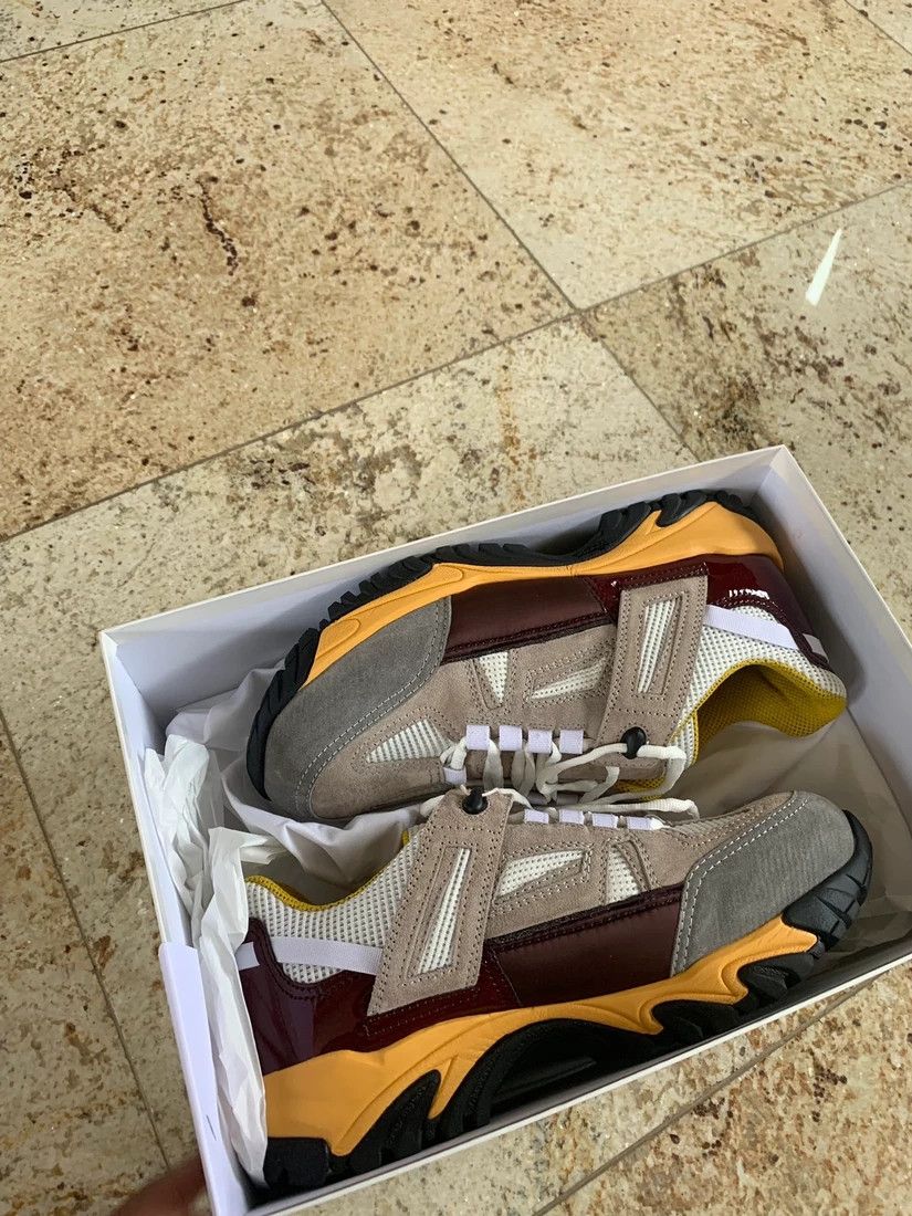 Maison Margiela Hiking Sole Trainer in Multicolor Size US 8 / EU 41 - 2 Thumbnail