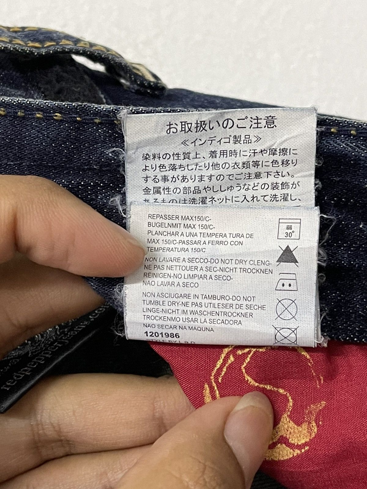Ed Hardy × Vintage Vintage Ed Hardy X Red Pepper Big Logo Distressed Jeans Size US 34 / EU 50 - 25 Thumbnail