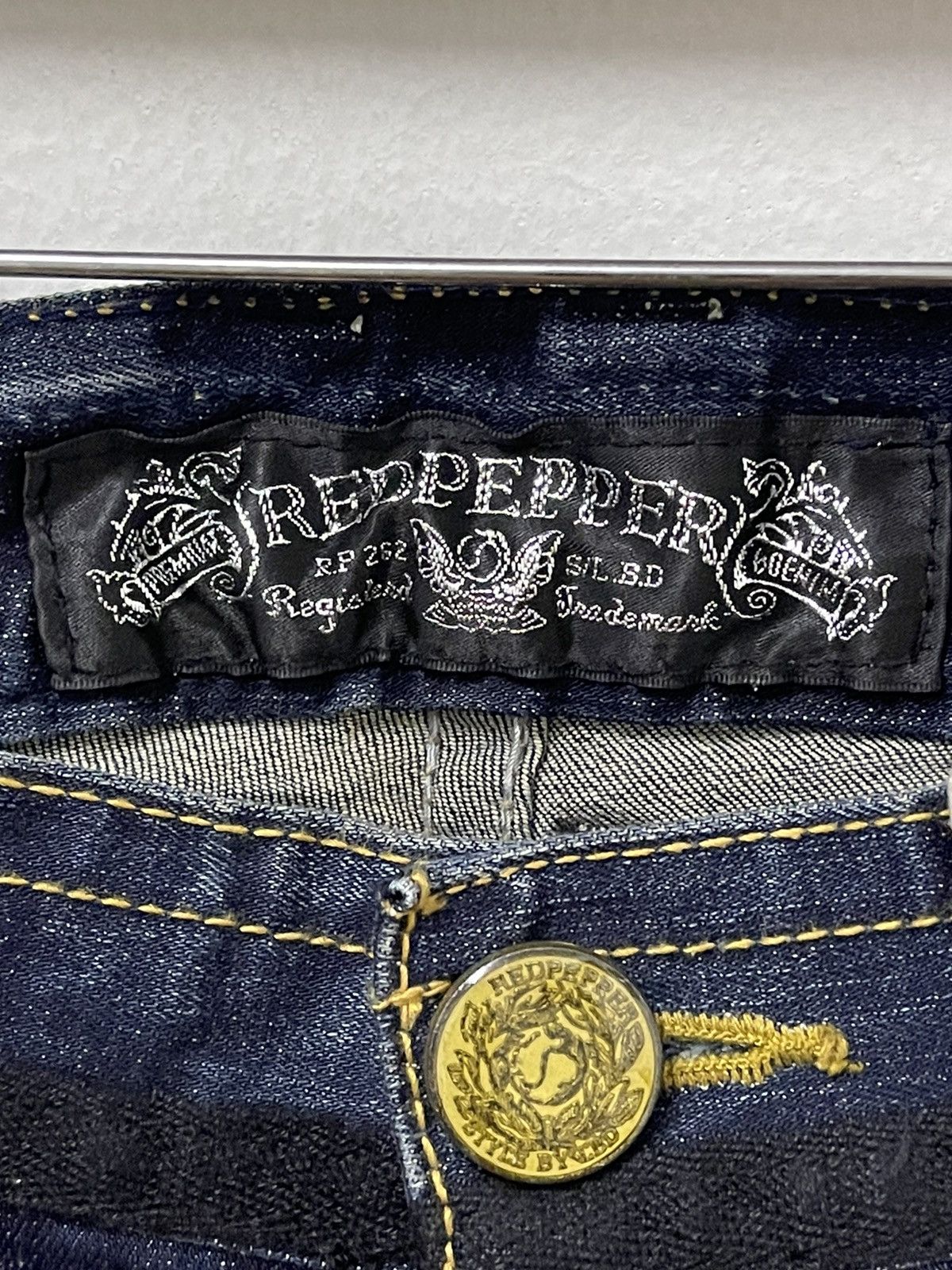 Ed Hardy × Vintage Vintage Ed Hardy X Red Pepper Big Logo Distressed Jeans Size US 34 / EU 50 - 18 Thumbnail