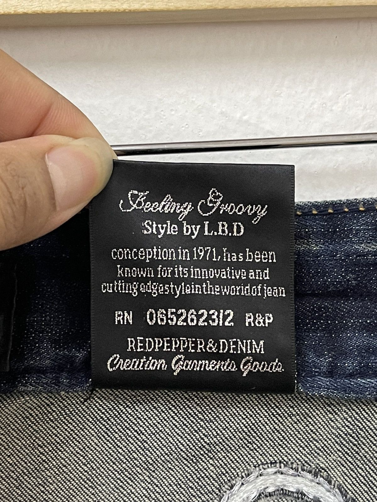Ed Hardy × Vintage Vintage Ed Hardy X Red Pepper Big Logo Distressed Jeans Size US 34 / EU 50 - 20 Thumbnail