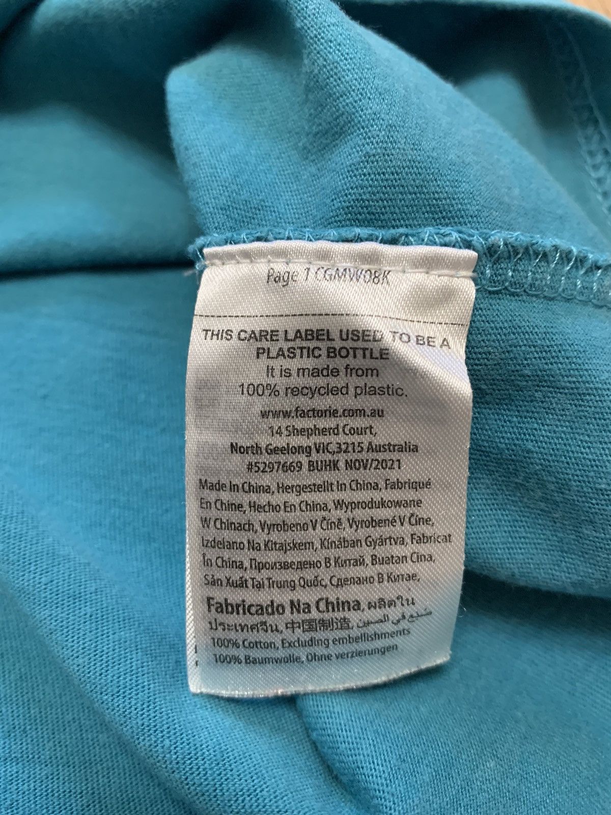NBA Charlotte Hornets NBA T-shirt Size US XL / EU 56 / 4 - 5 Thumbnail
