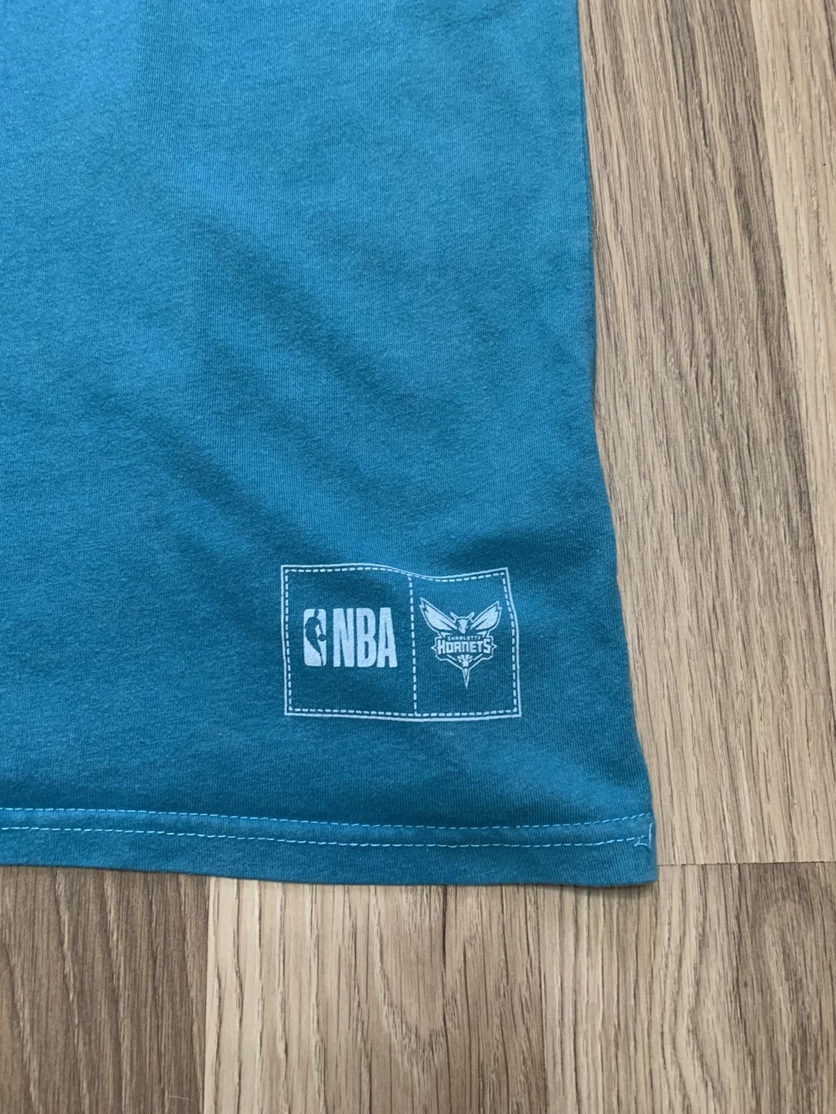NBA Charlotte Hornets NBA T-shirt Size US XL / EU 56 / 4 - 15 Thumbnail