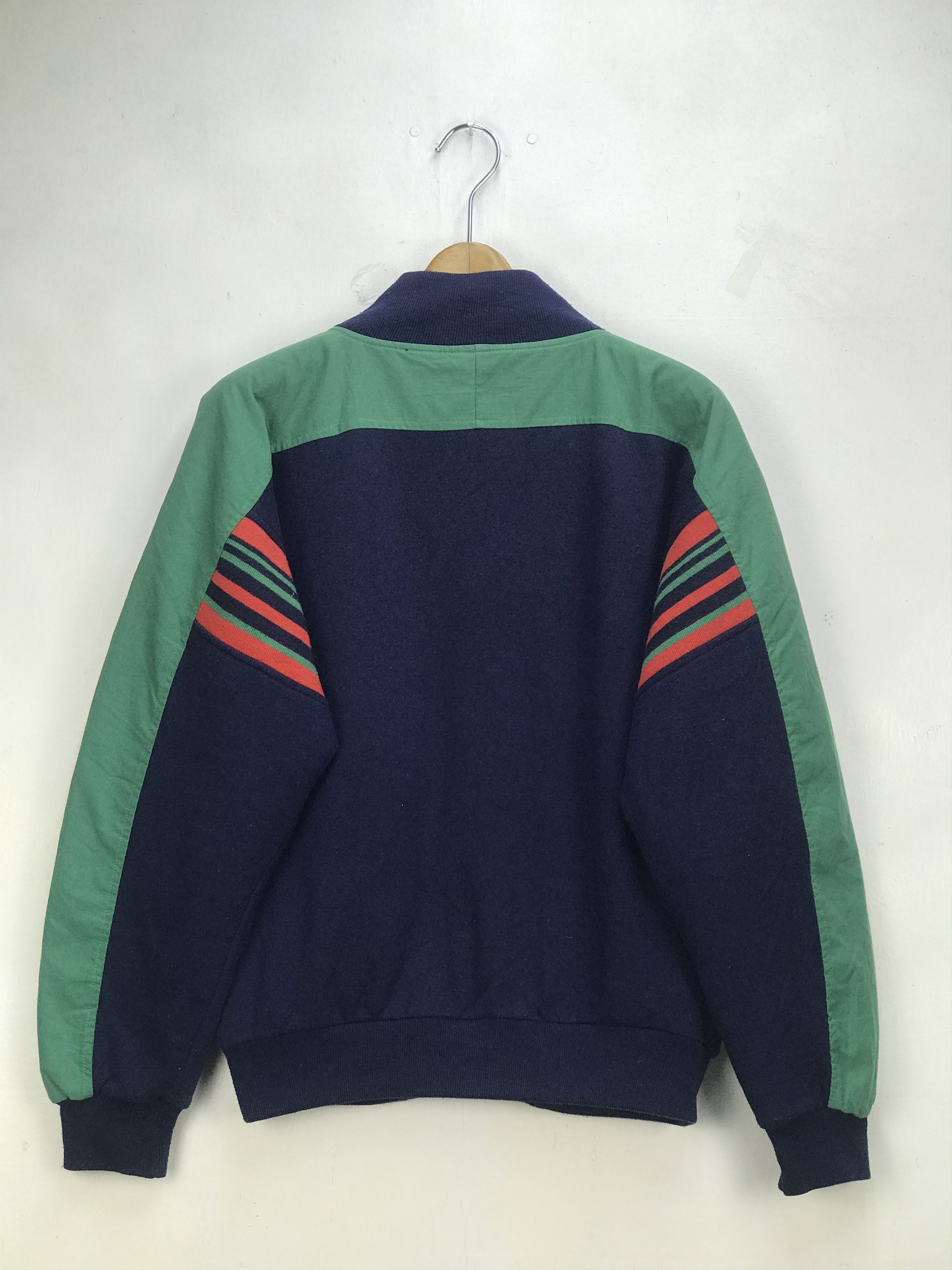 Adidas VINTAGE ADIDAS RARE DESIGN JACKET Size US M / EU 48-50 / 2 - 6 Thumbnail