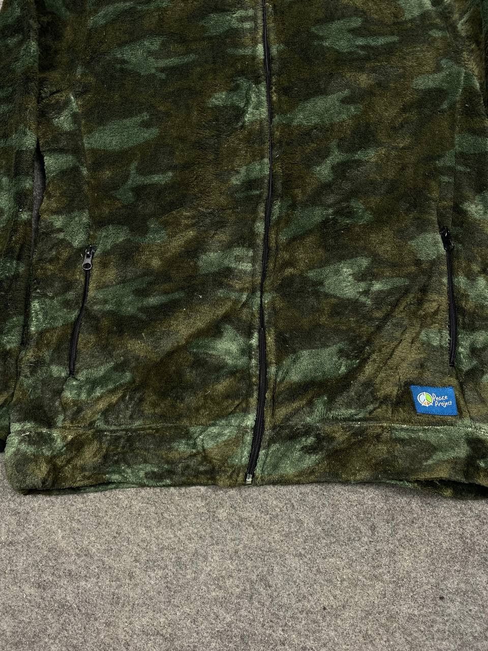 Japanese Brand japanese brands camo fleece jacket nice design Size US XL / EU 56 / 4 - 3 Thumbnail