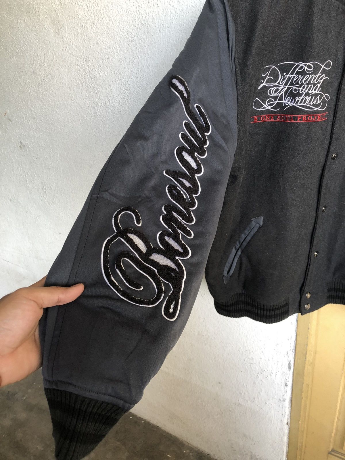 Japanese Brand Vintage B One Soul Project 'Stay Gold' Wool Varsity Jackets Size US XL / EU 56 / 4 - 11 Thumbnail