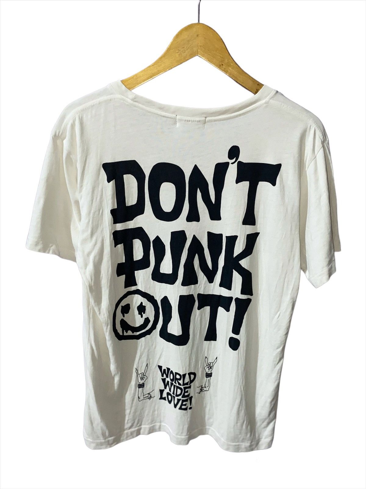 20471120 × Beauty Beast × Hysteric Glamour Japanese Brand World Wide Love Skull Punk Tshirt Size US S / EU 44-46 / 1 - 2 Thumbnail