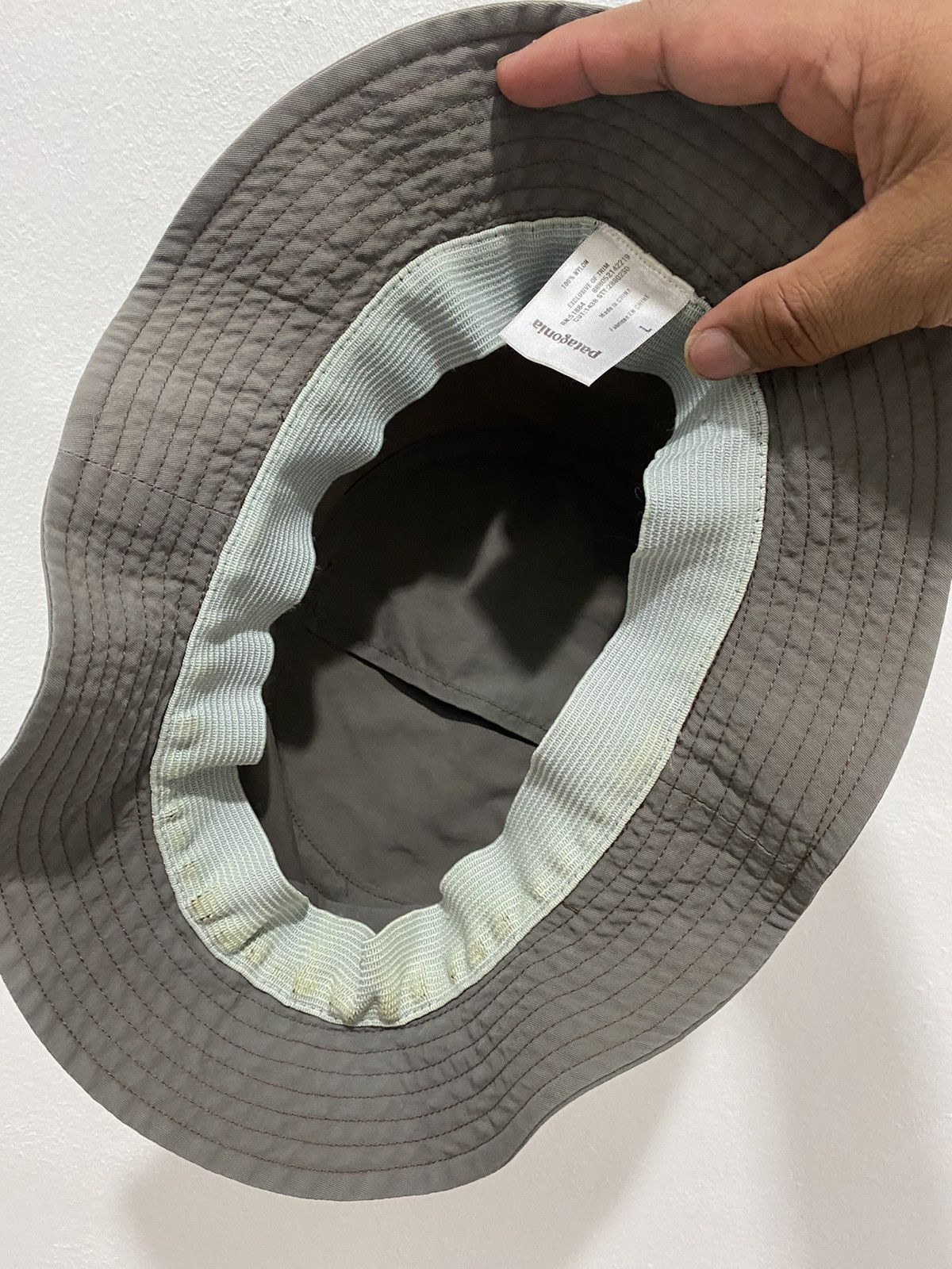 Patagonia × Vintage Classic Patagonia Small Patcher Outdoor Bucket Hat Size ONE SIZE - 5 Thumbnail