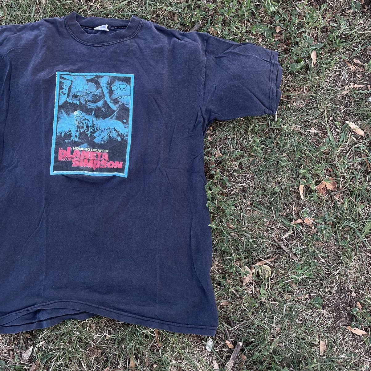 Vintage Vintage 90s Faded Graphic Tee Simpsons Horror Art Grunge L Size US L / EU 52-54 / 3 - 3 Thumbnail