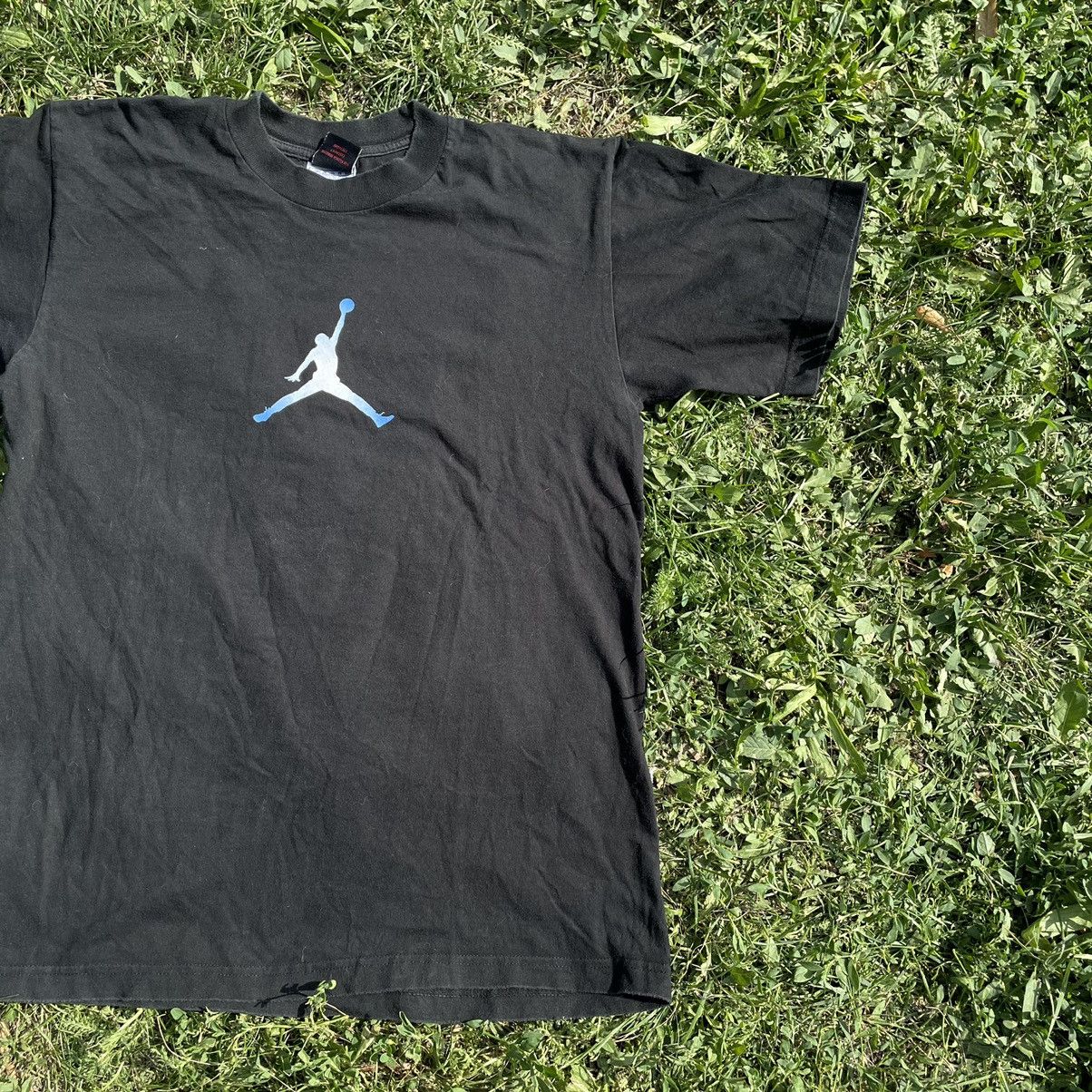 Vintage Vintage 90s Jordan Logo Graphic Tee Streetwear Black Baggy S Size US S / EU 44-46 / 1 - 2 Thumbnail