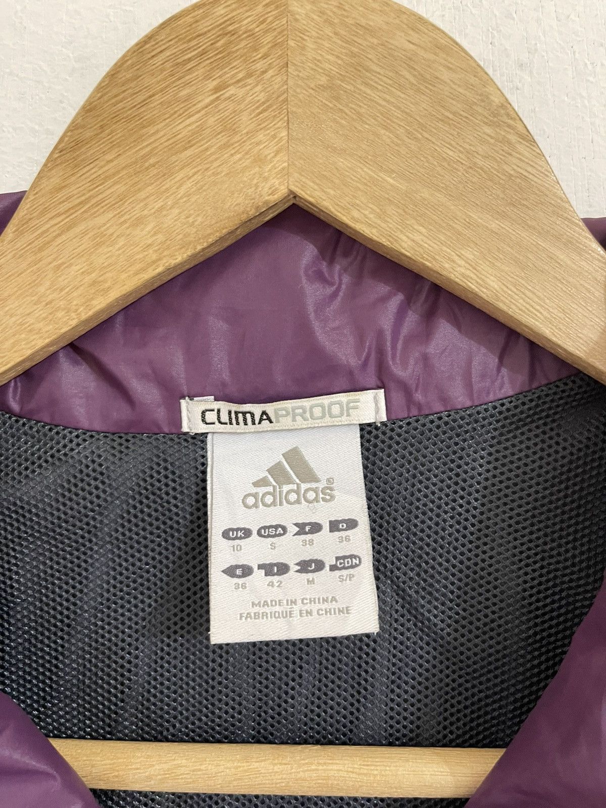 Adidas Rare!! Light Jacket Sportwear Adidas vest jacket Size M / US 6-8 / IT 42-44 - 7 Thumbnail