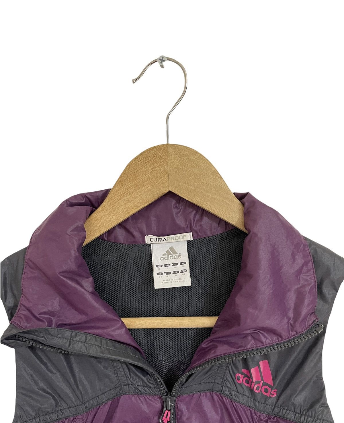 Adidas Rare!! Light Jacket Sportwear Adidas vest jacket Size M / US 6-8 / IT 42-44 - 5 Thumbnail