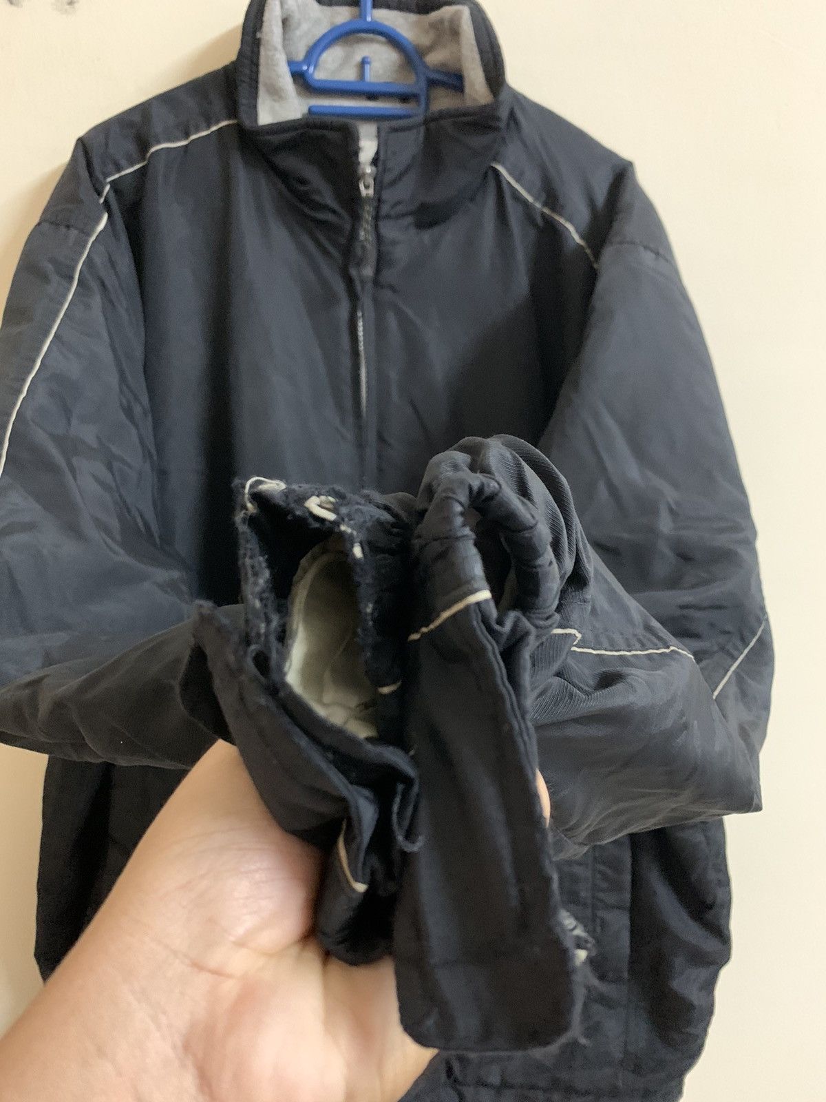 Nike Nike Small Swoosh Jacket Size US XL / EU 56 / 4 - 7 Thumbnail