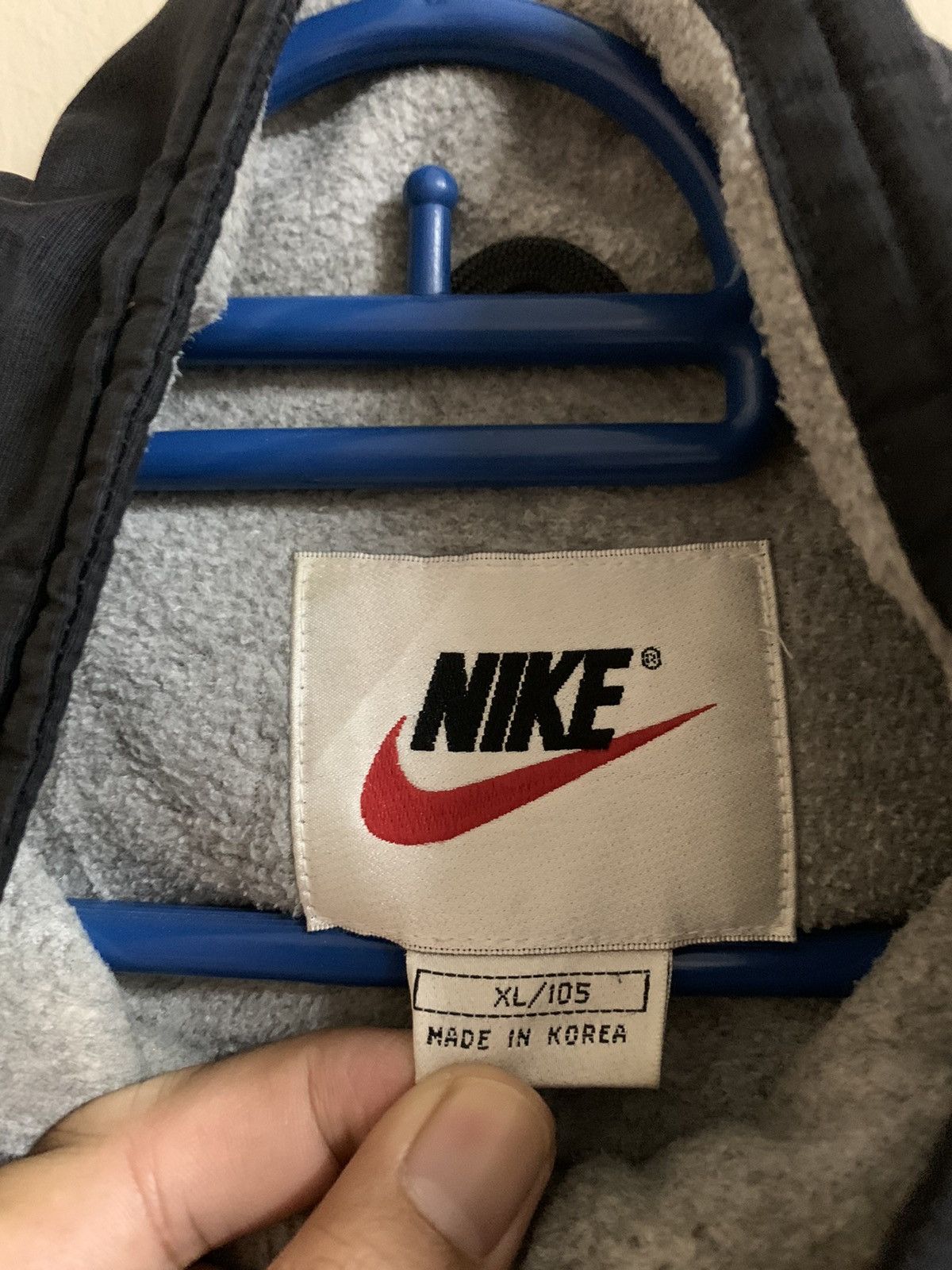 Nike Nike Small Swoosh Jacket Size US XL / EU 56 / 4 - 10 Thumbnail