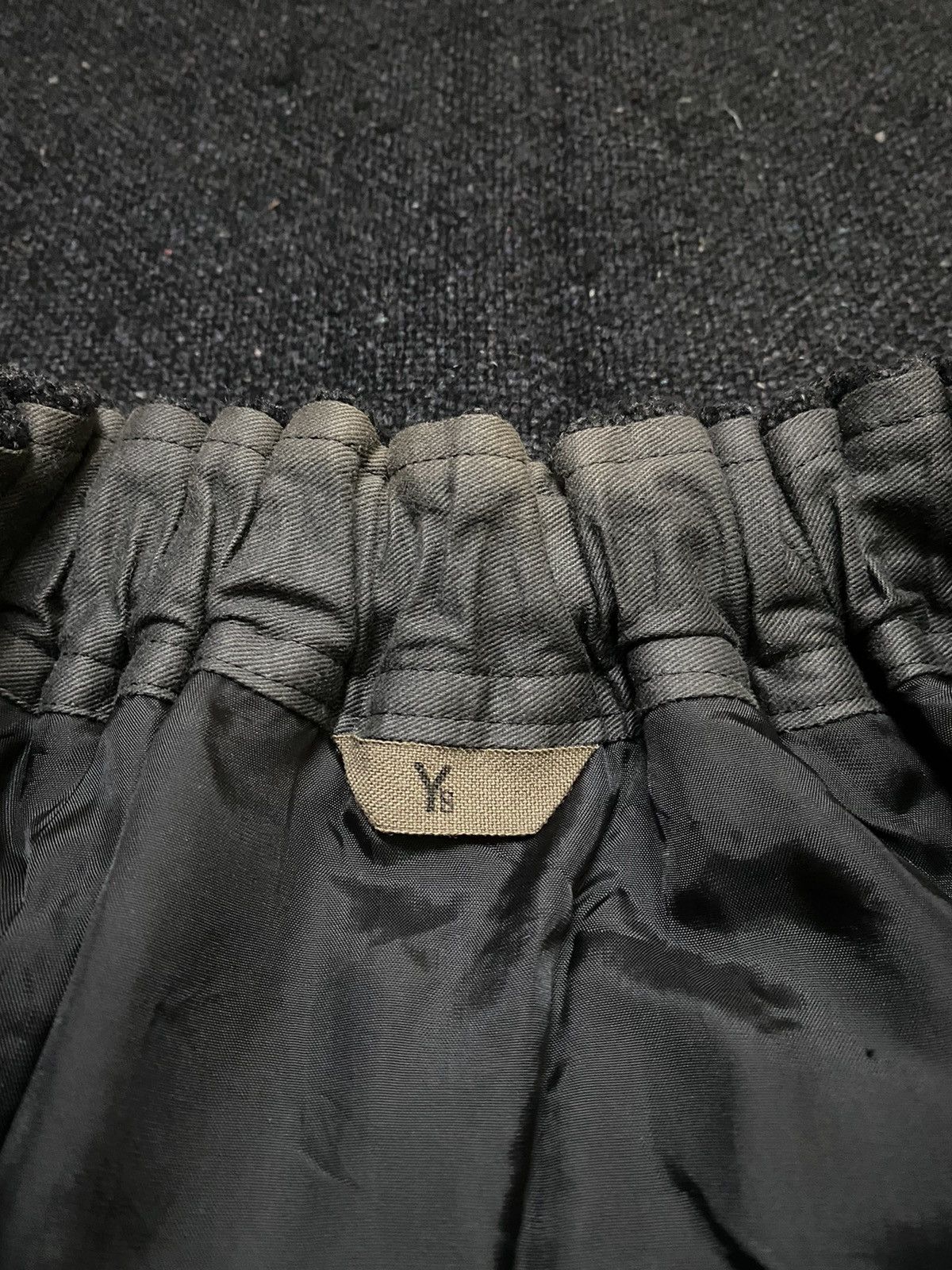 Designer × Y's × Yohji Yamamoto Y’s WOOL SKIRT Size 30" / US 8 / IT 44 - 8 Thumbnail
