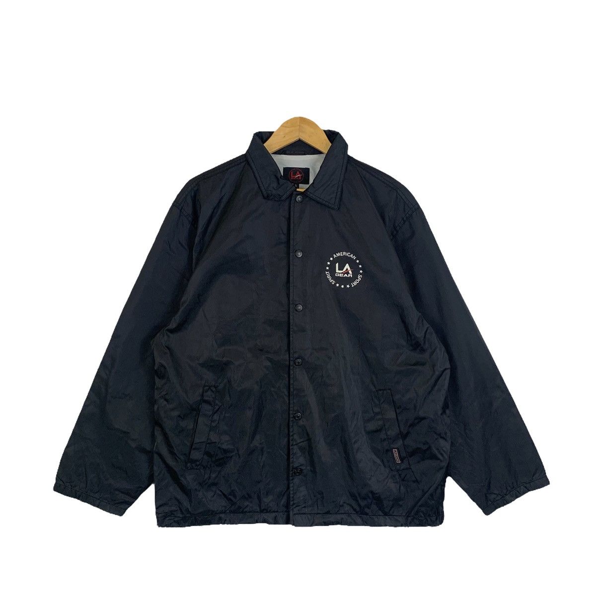 La Gear × Vintage Vintage LA GEAR Fully Button Windbreaker Coach Jacket Size US L / EU 52-54 / 3 - 1 Thumbnail