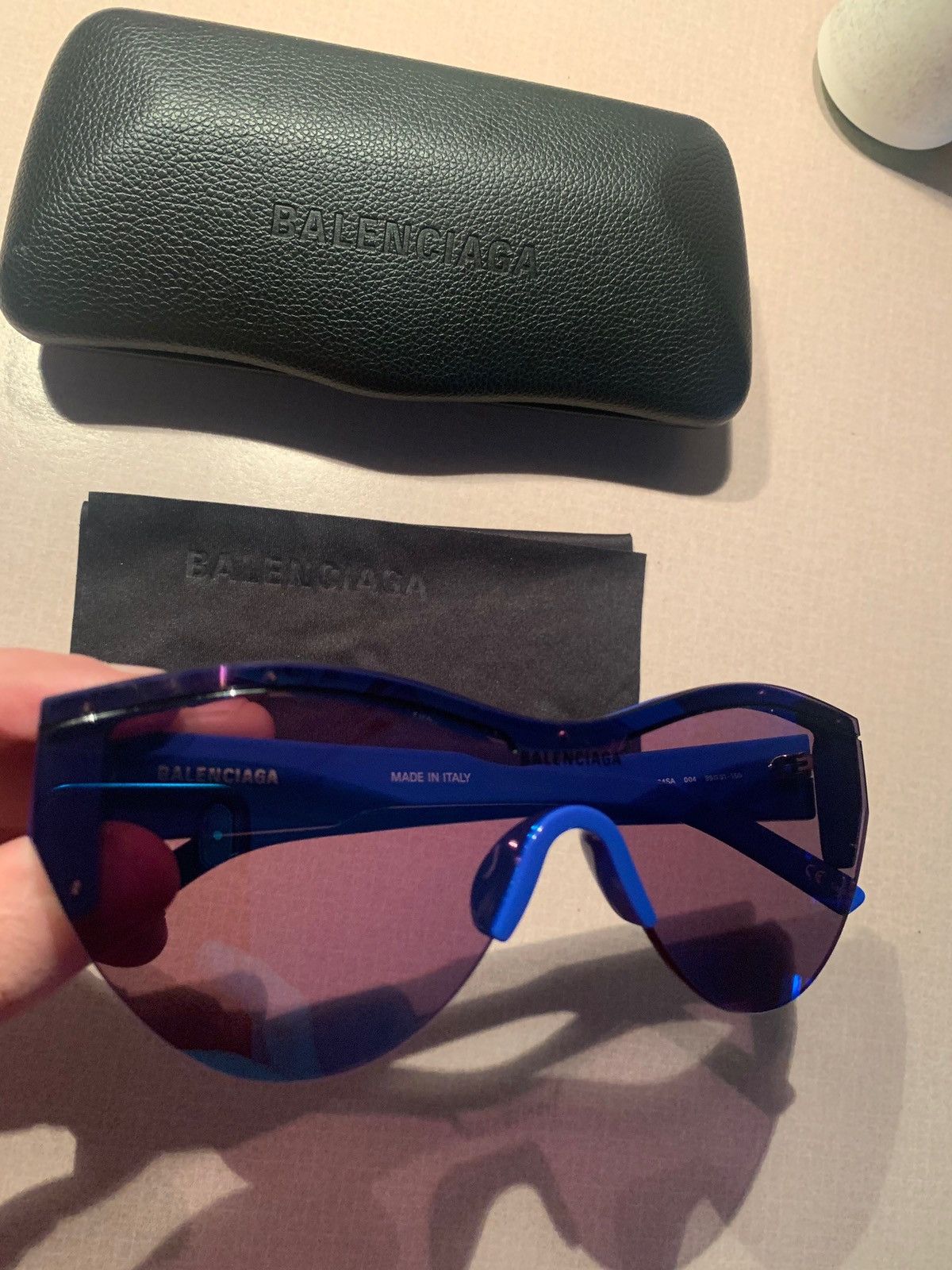 Balenciaga *RARE* Balenciaga Mirrored Blue Sunglasses Size ONE SIZE - 2 Thumbnail