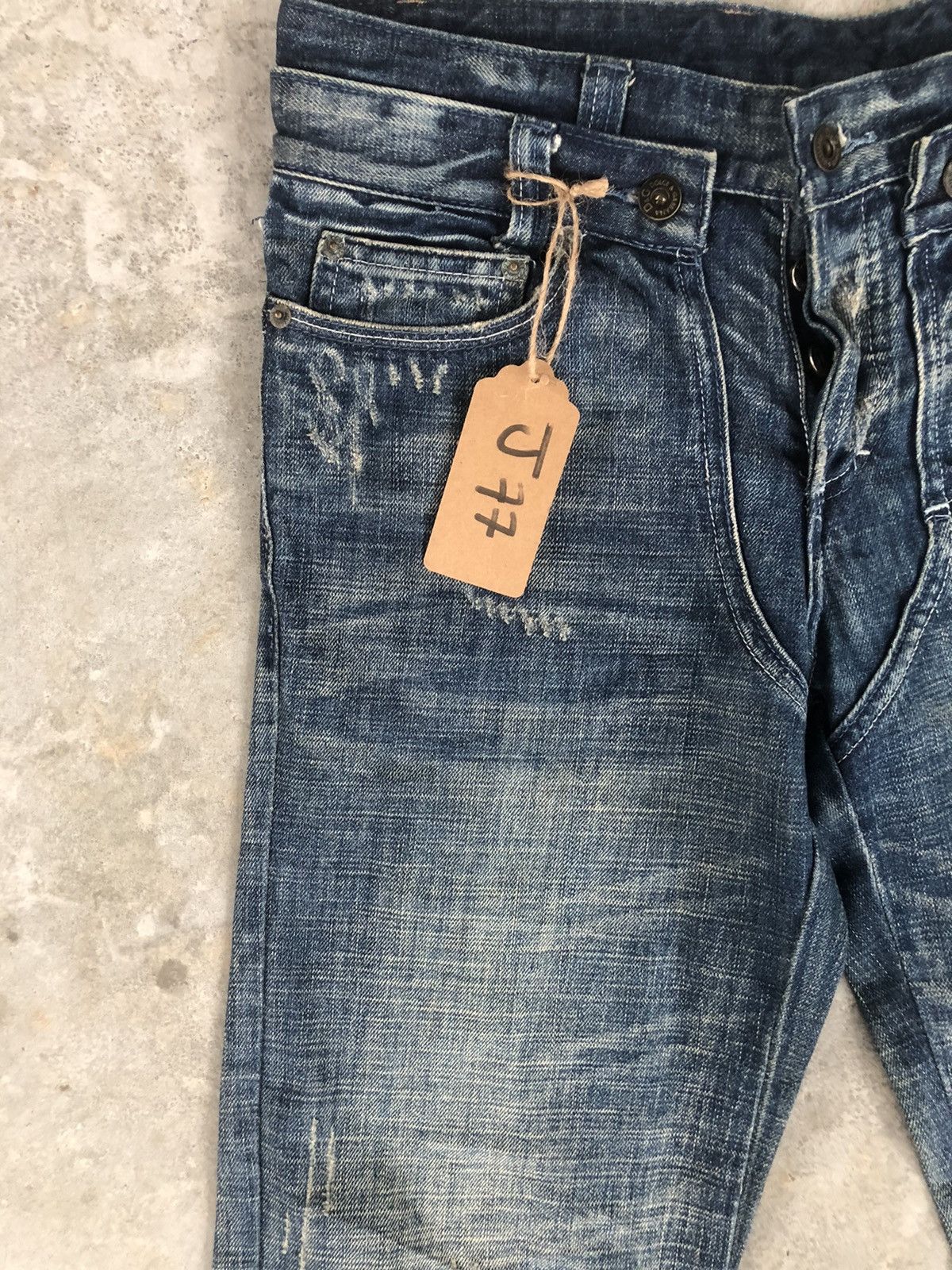 Dolce & Gabbana Dolce & Gabbana Double Waist Distressed Denim Embroidered Size US 32 / EU 48 - 4 Thumbnail