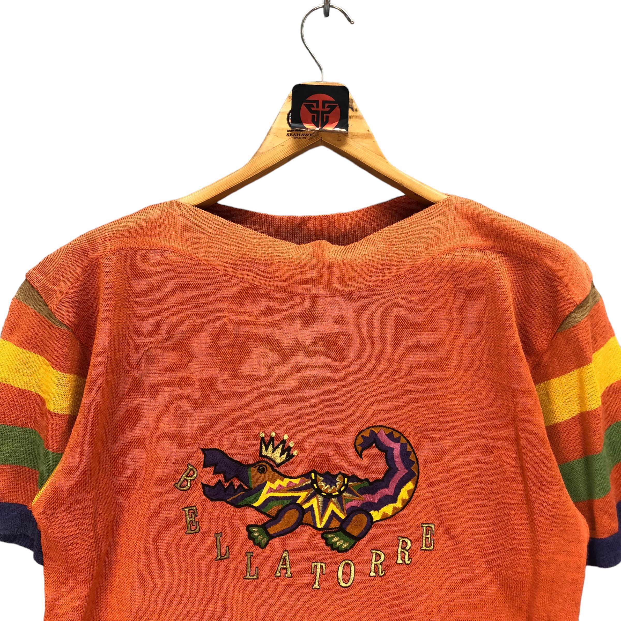 Japanese Brand BELLA TORRE EMBROIDERED LOGO KNITTED SS SHIRT #7248-121 Size M / US 6-8 / IT 42-44 - 2 Thumbnail