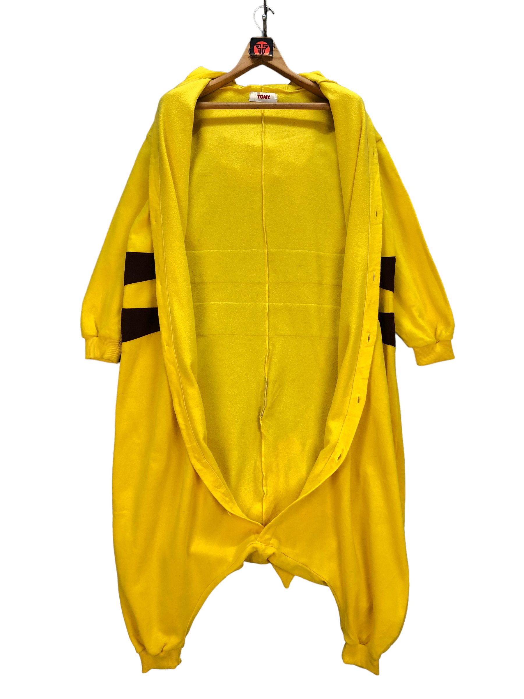 Pokemon PIKACHU COSTUME / COVERALLS #7257-122 Size US 36 / EU 52 - 10 Thumbnail