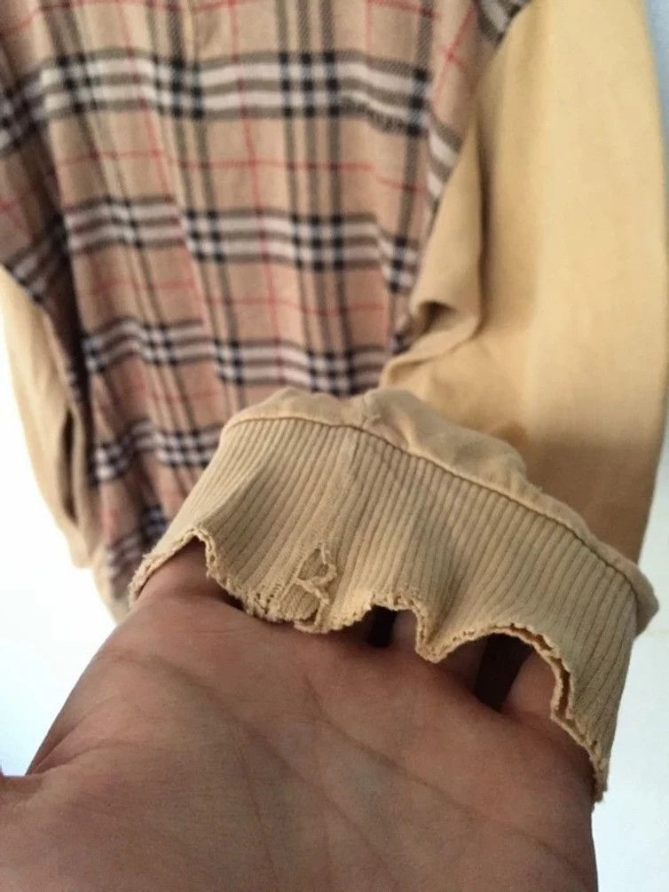 Burberry RARE VINTAGE DISTRESSED BURBERRY NOVACHECK SWEATSHIRT Size US L / EU 52-54 / 3 - 11 Thumbnail