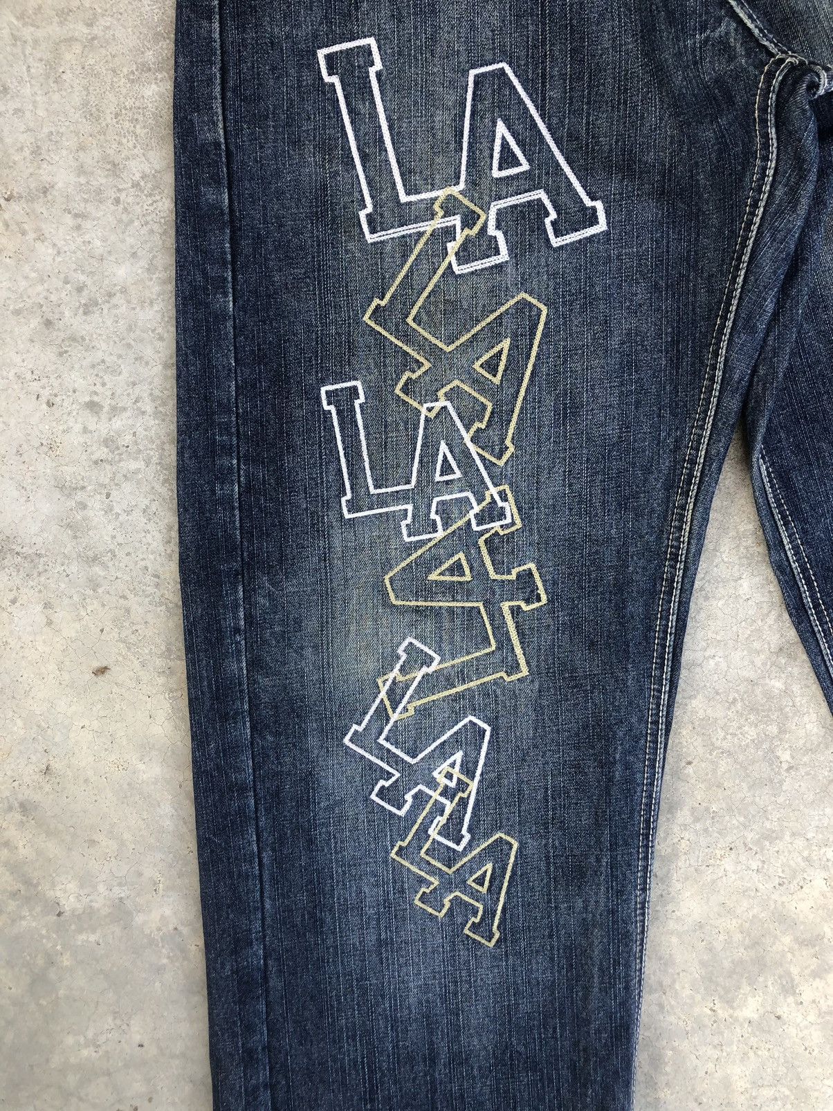 Vintage Victorious Embroidered Jeans Baggy Jeans Hip Hop Skateboards Size US 32 / EU 48 - 14 Thumbnail
