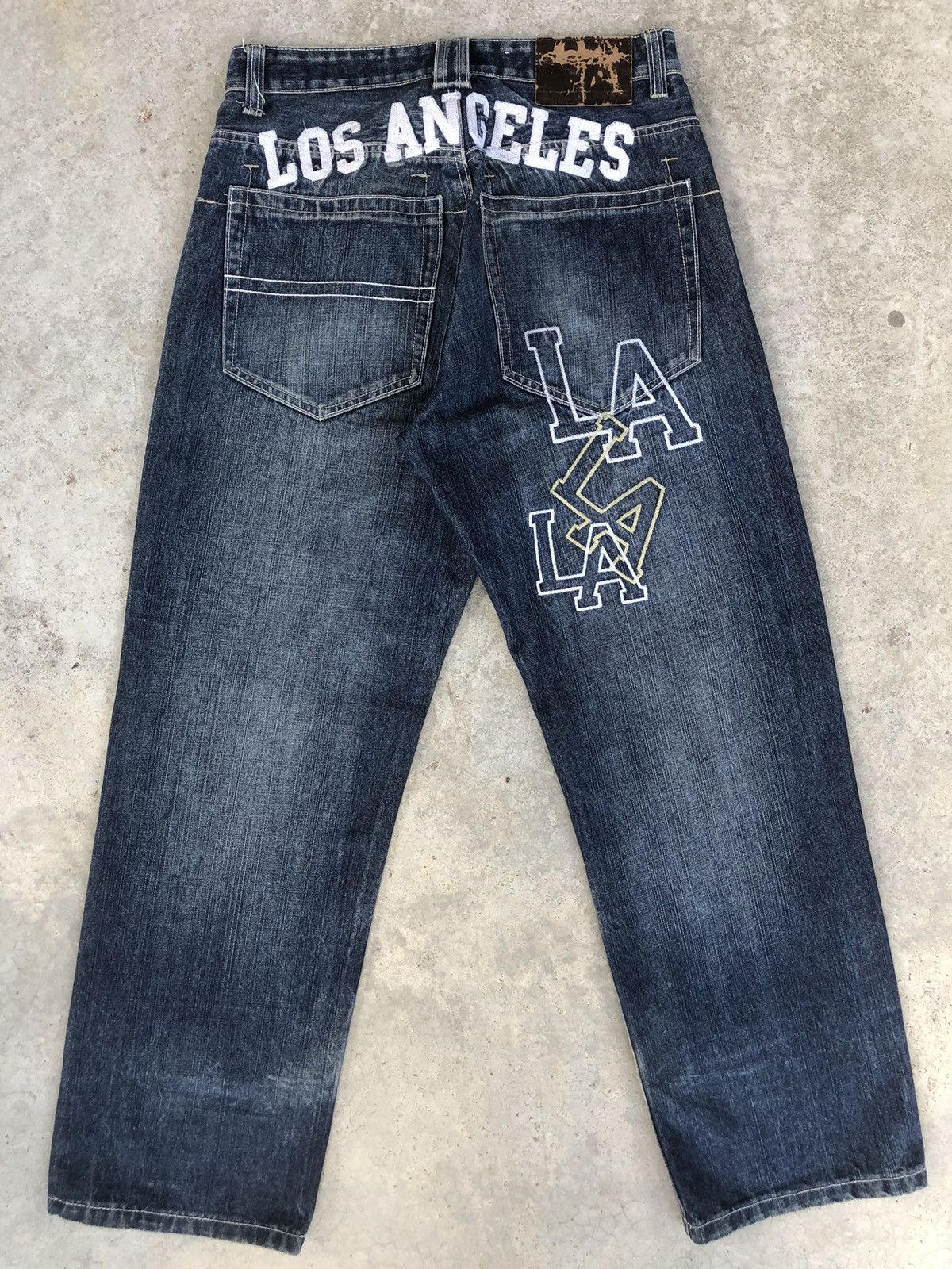 Vintage Victorious Embroidered Jeans Baggy Jeans Hip Hop Skateboards Size US 32 / EU 48 - 1 Thumbnail