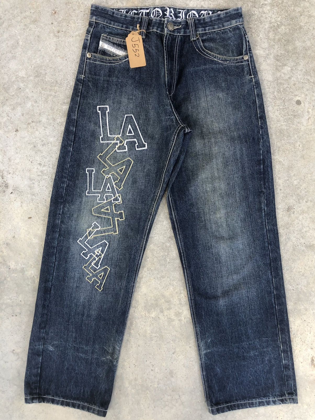 Vintage Victorious Embroidered Jeans Baggy Jeans Hip Hop Skateboards Size US 32 / EU 48 - 2 Thumbnail