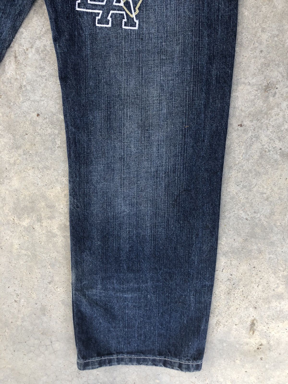 Vintage Victorious Embroidered Jeans Baggy Jeans Hip Hop Skateboards Size US 32 / EU 48 - 12 Thumbnail