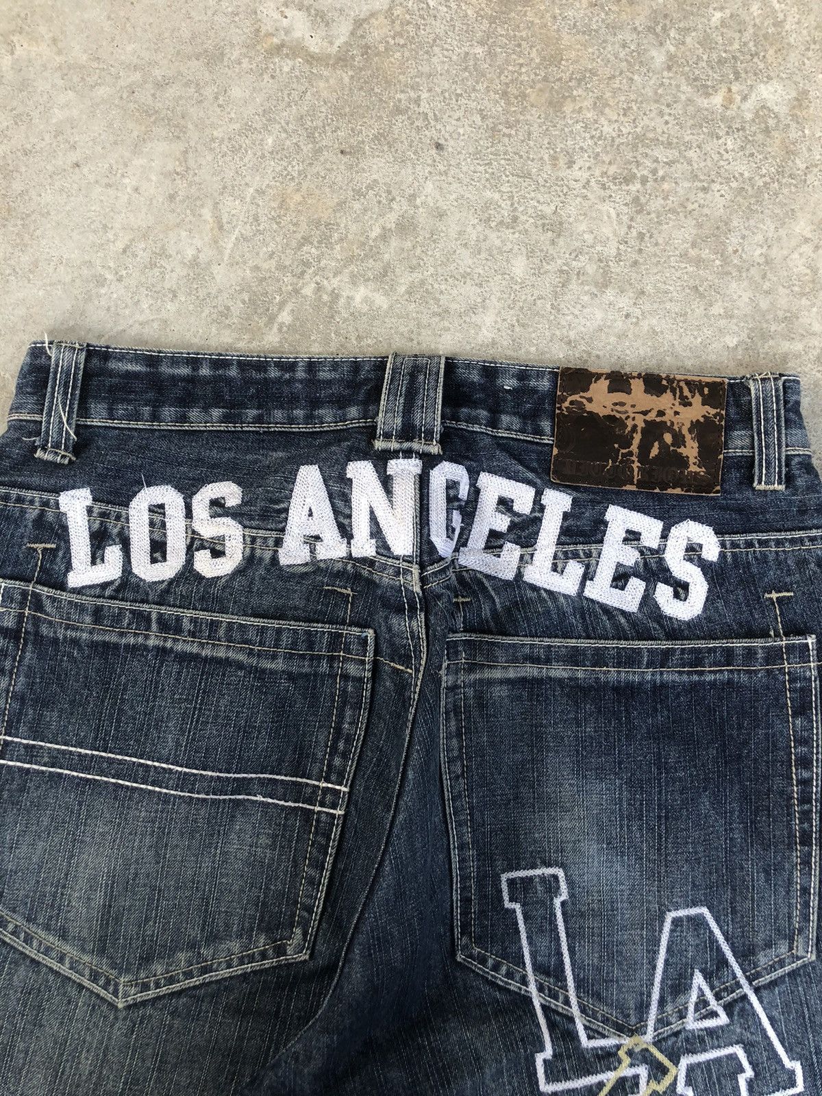 Vintage Victorious Embroidered Jeans Baggy Jeans Hip Hop Skateboards Size US 32 / EU 48 - 15 Thumbnail